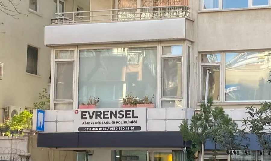 Özel Evrensel Ağız ve Diş Sağlığı Polikliniği
