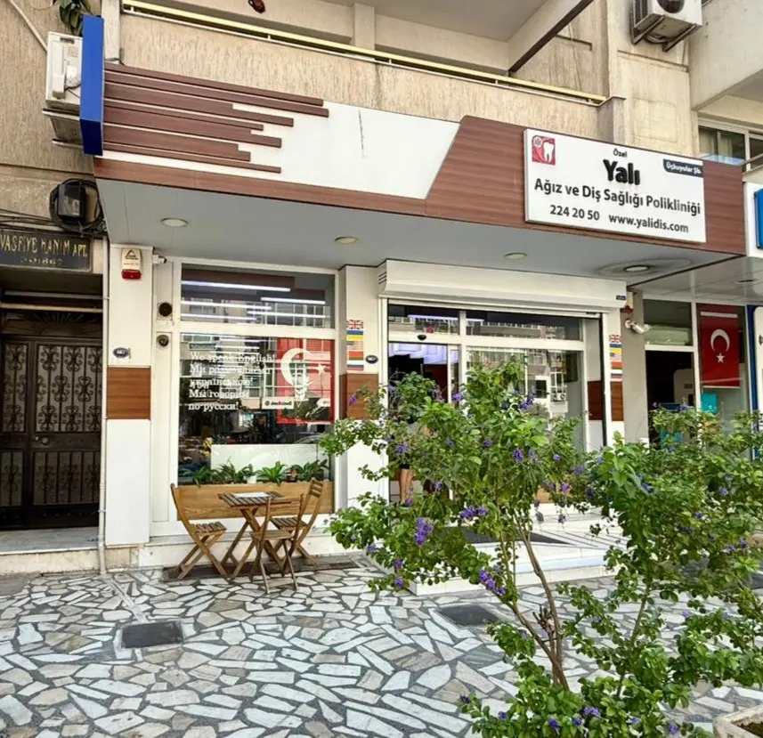 Özel Yalı Ağız ve Diş Sağlığı Polikliniği Üçkuyular