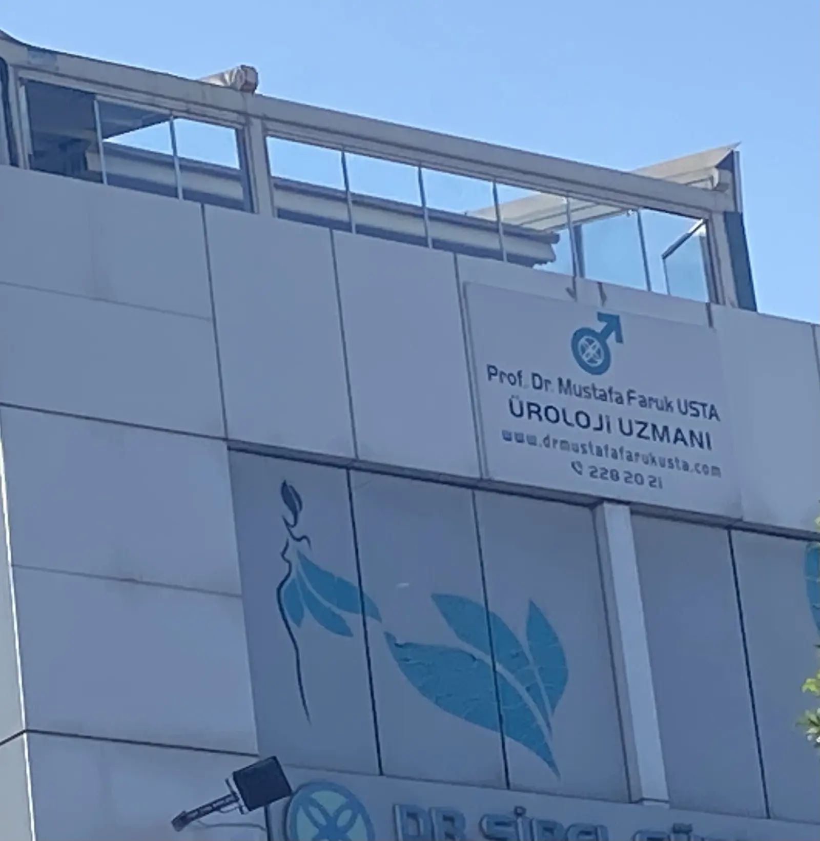 Prof. Dr. Mustafa Faruk Usta Office-Clinic