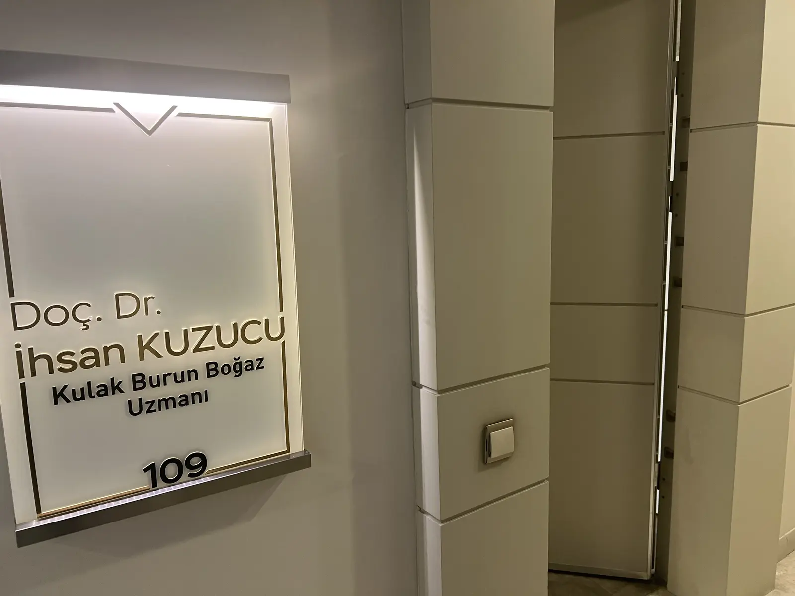 Doç. Dr. İhsan Kuzucu Muayenehanesi