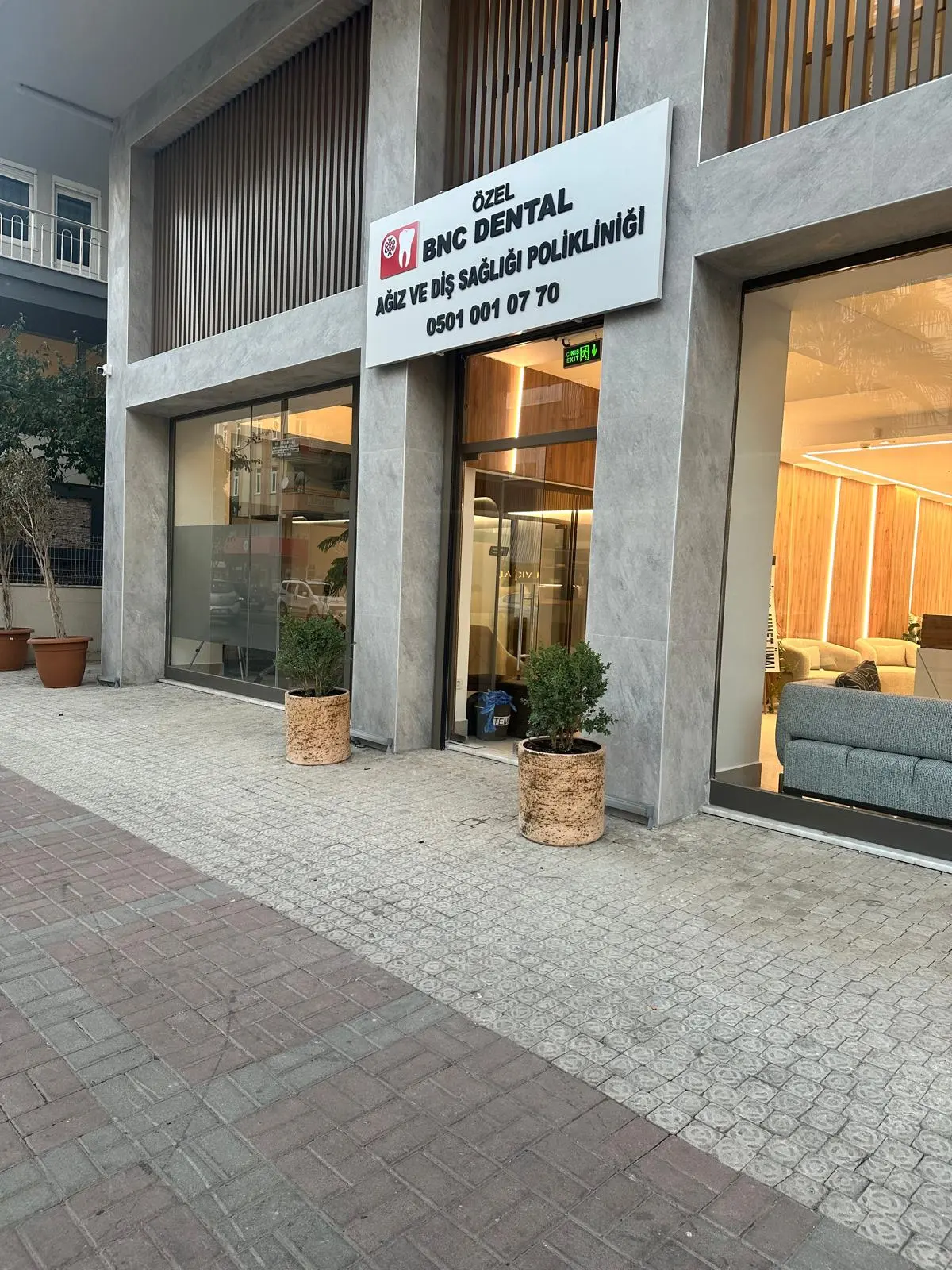 Özel Bnc Dental Ağız ve Diş Sağlığı Polikliniği