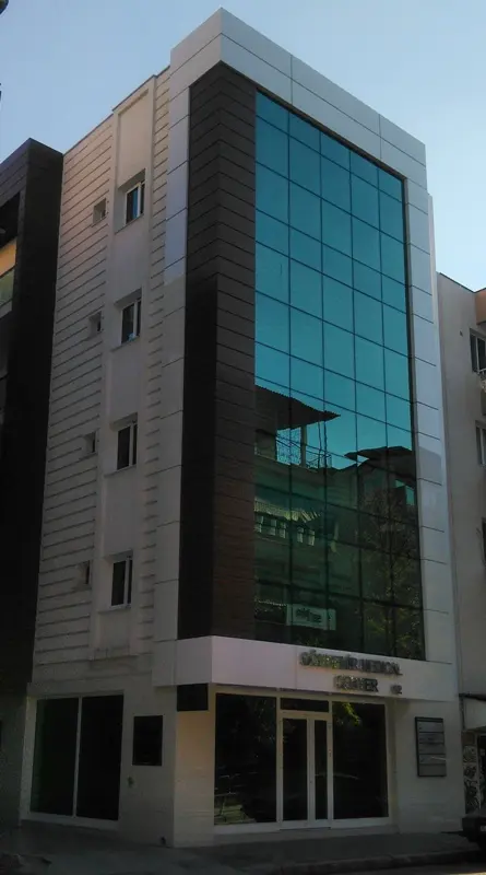 Op. Dr. Cenk Tokat Muayenehanesi