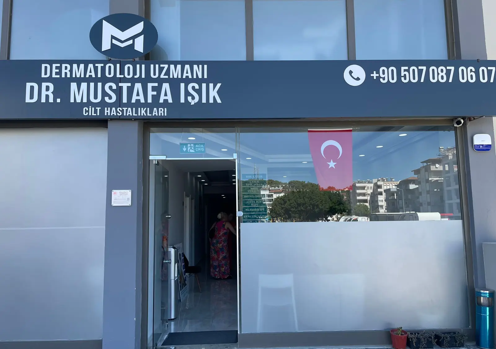 Uzm. Dr. Mustafa Işık Muayenehanesi