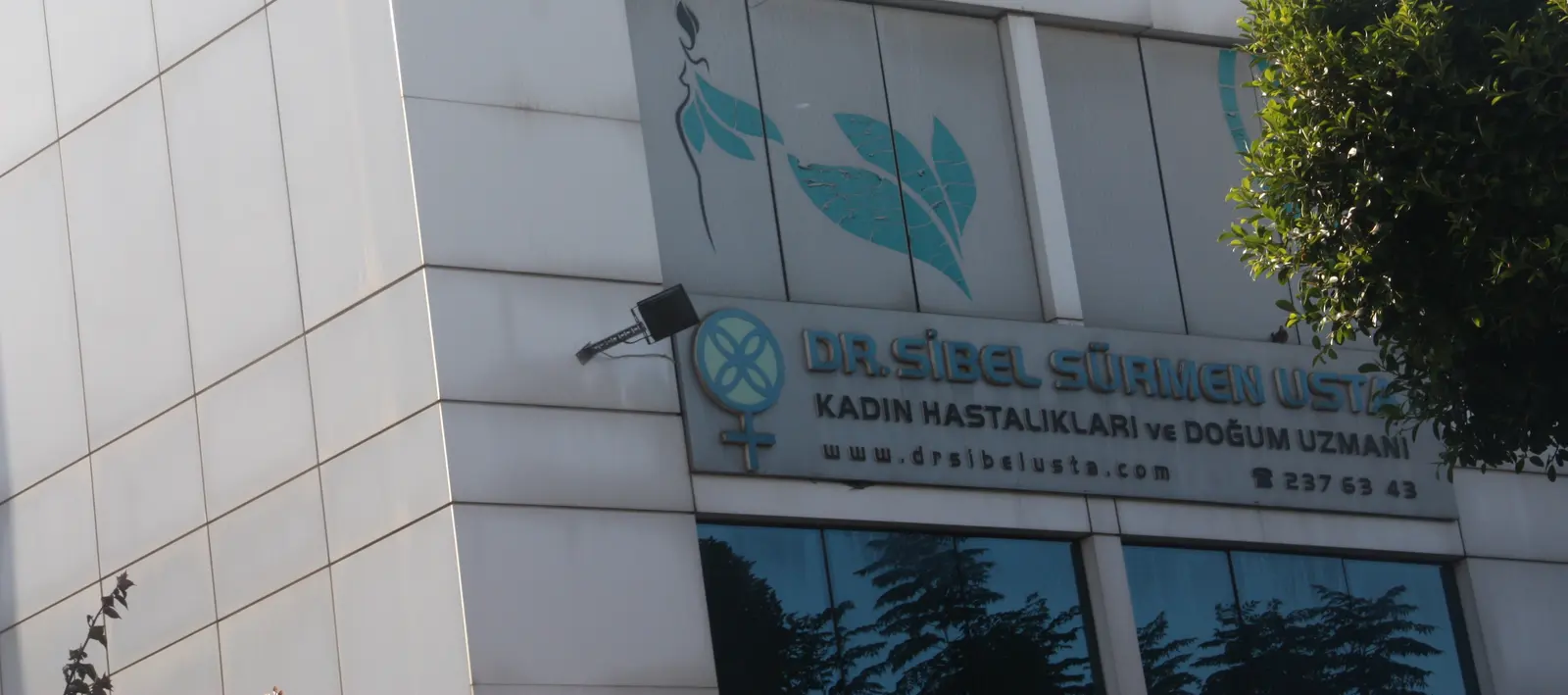 Op. Dr. Sibel Sürmen Usta Office/Clinic