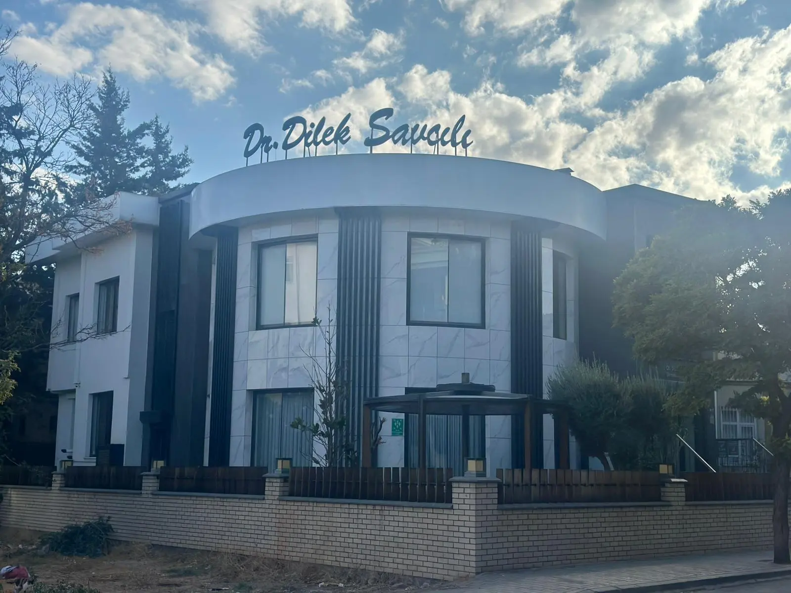 Uzm. Dr. Dilek Savcılı Muayenehanesi