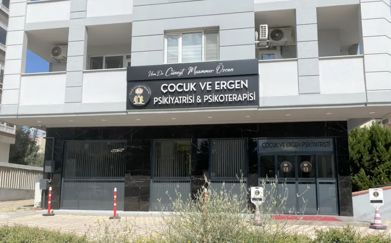 Uzm. Dr. Cüneyt Muammer Özcan