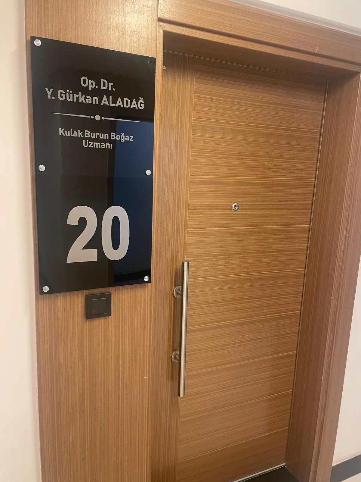 Op. Dr. Y.Gürkan Aladağ Kliniği