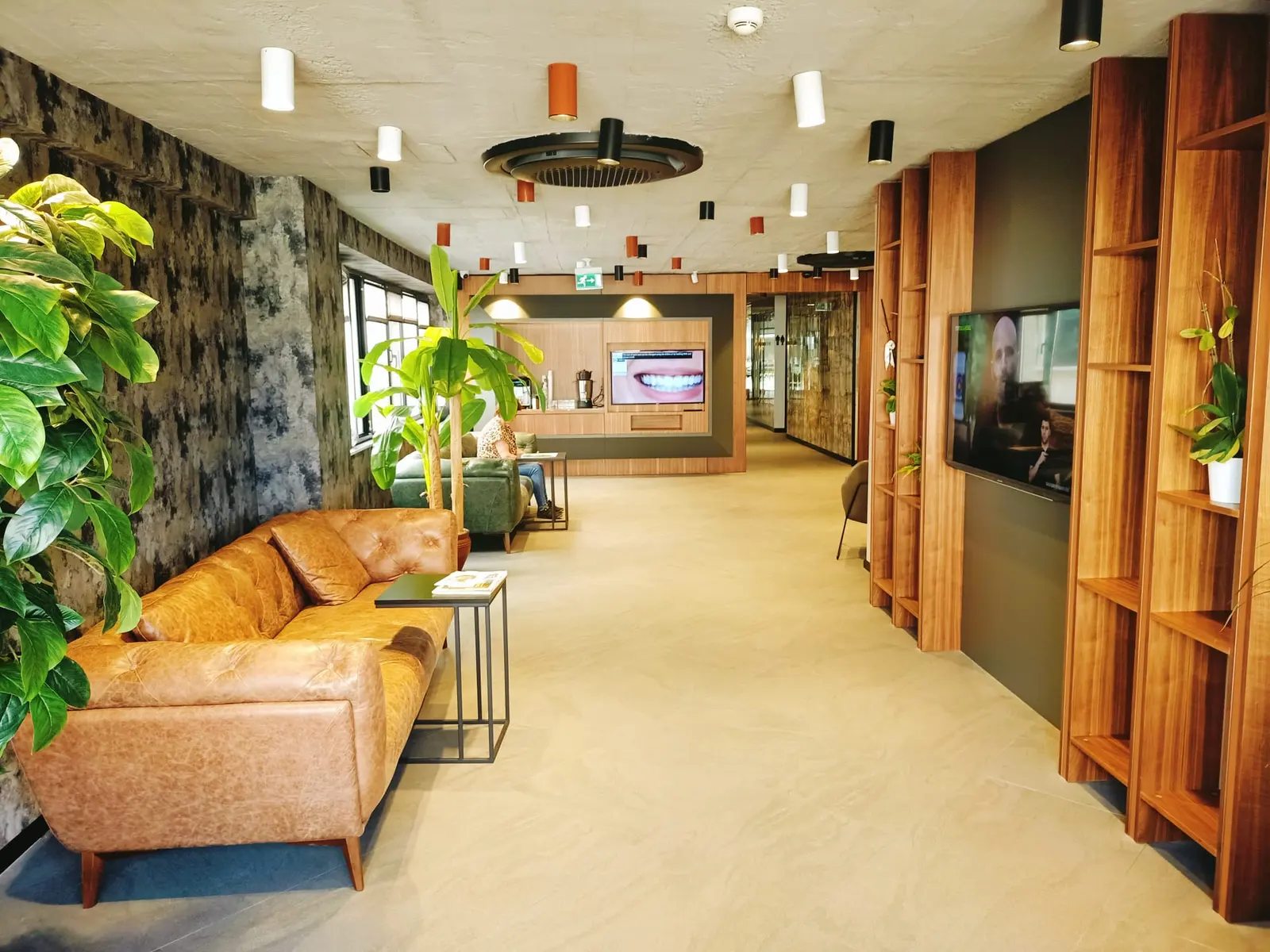 AQUA DENTAL CLİNİC CORLU