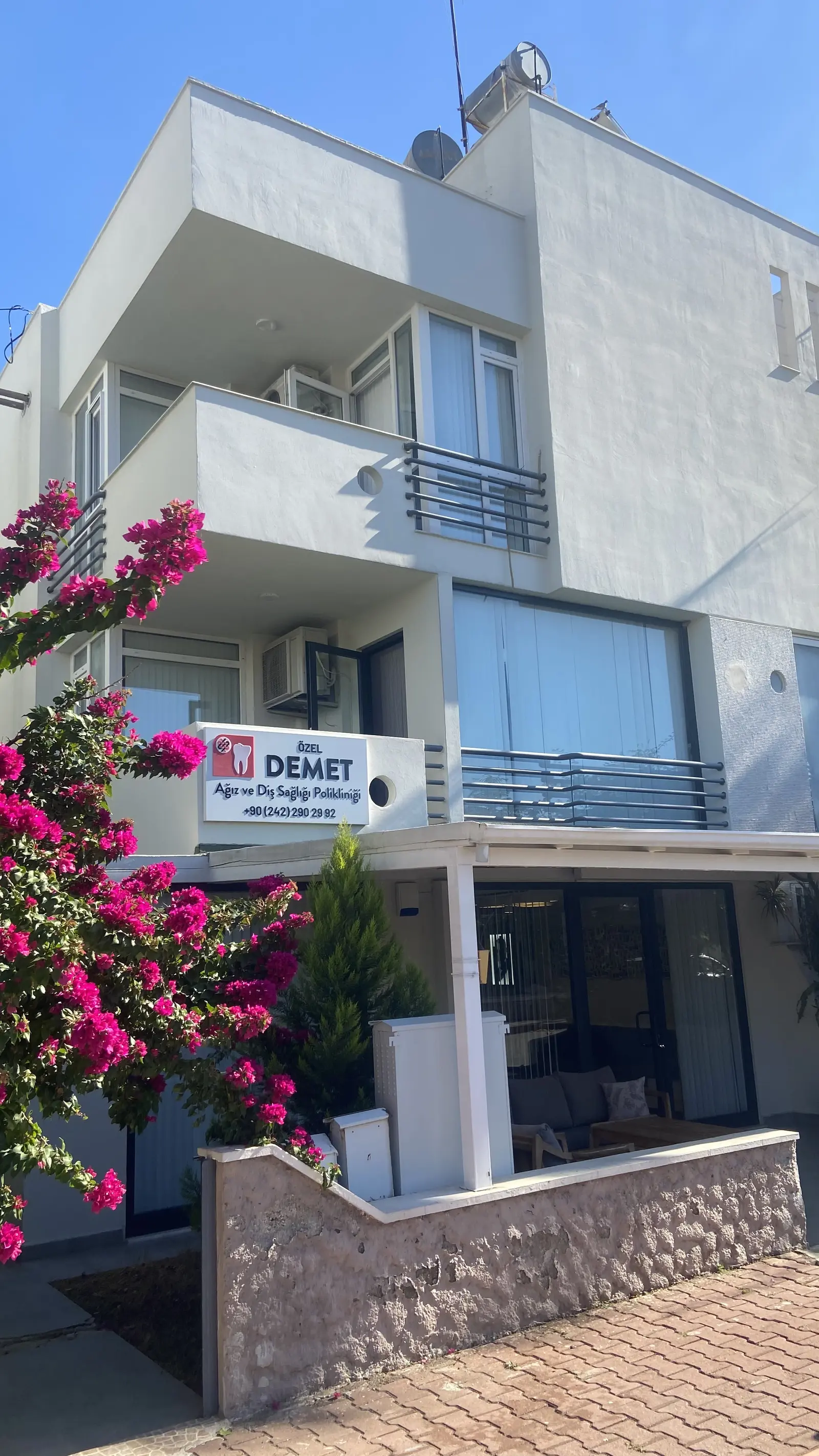 Demet Dental Clinic