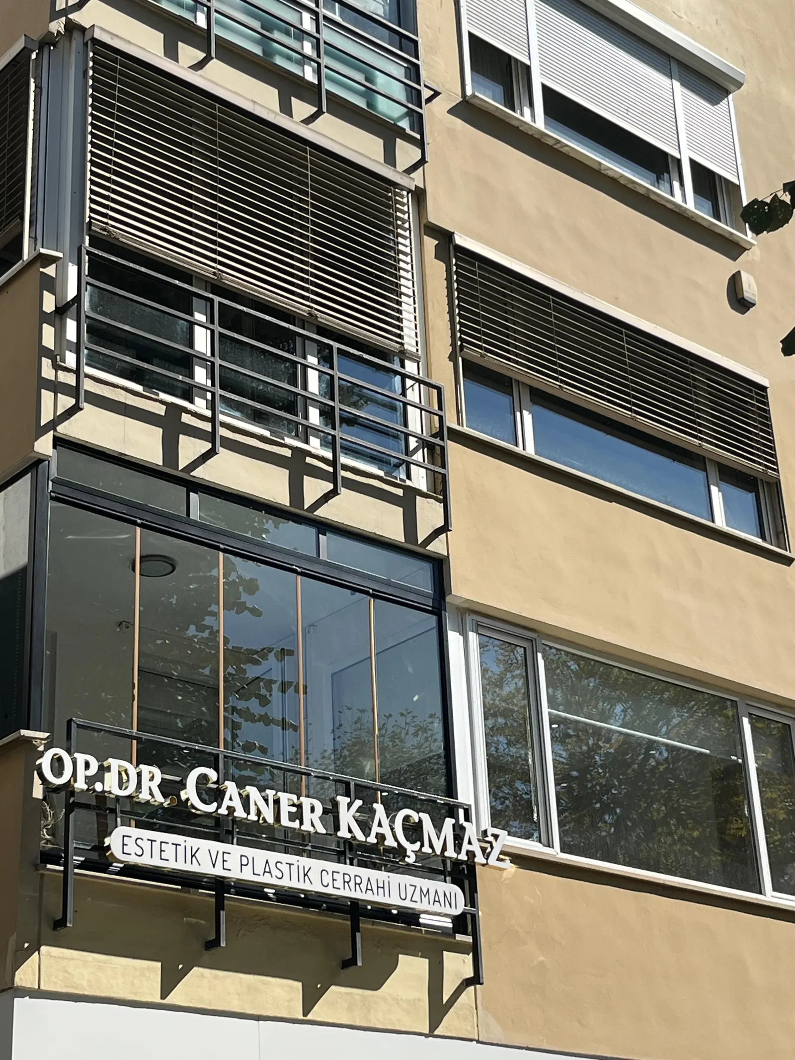 Op.Dr. Caner KAÇMAZ