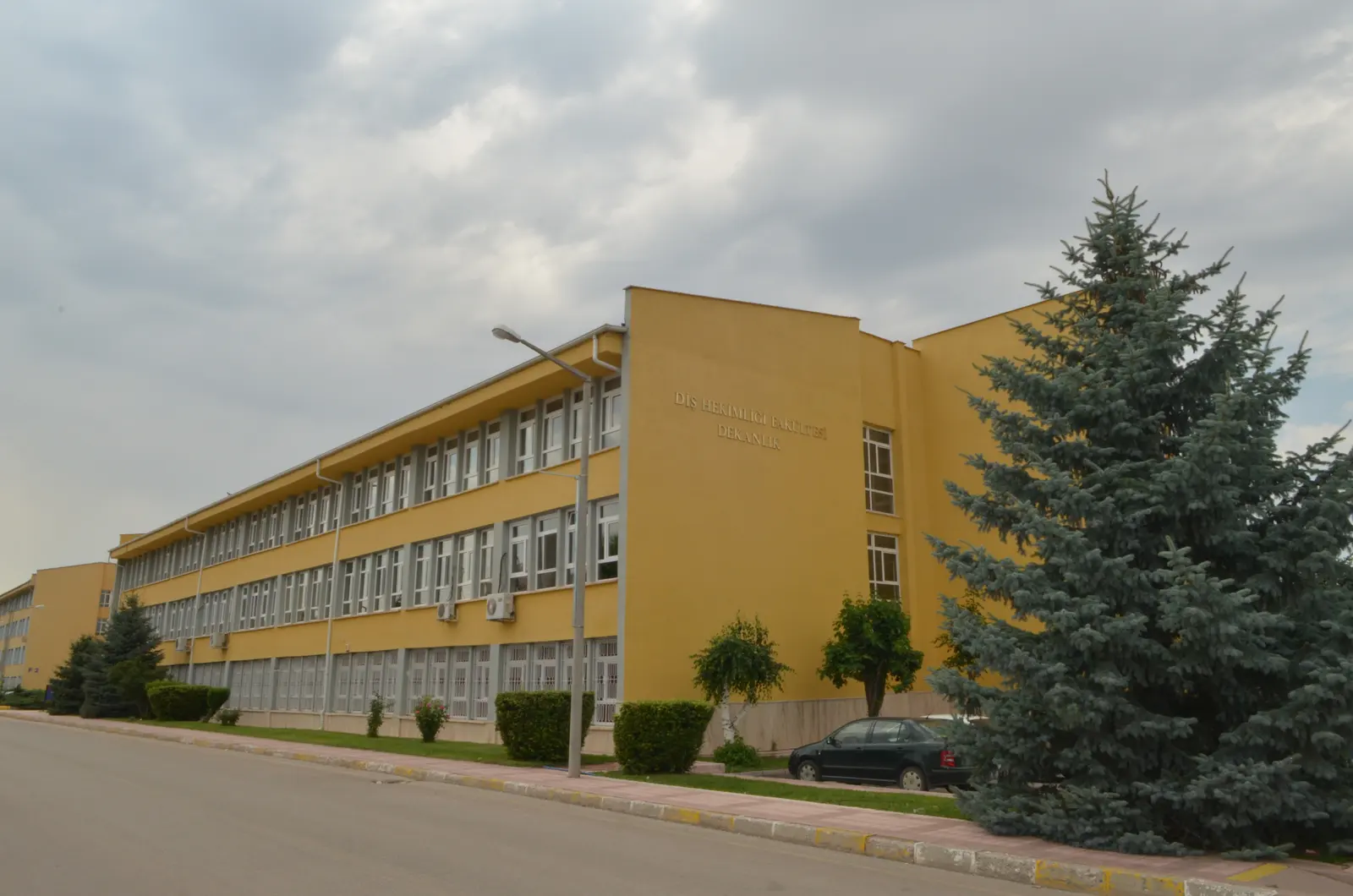 Osmangazi University Faculty of Dentistry