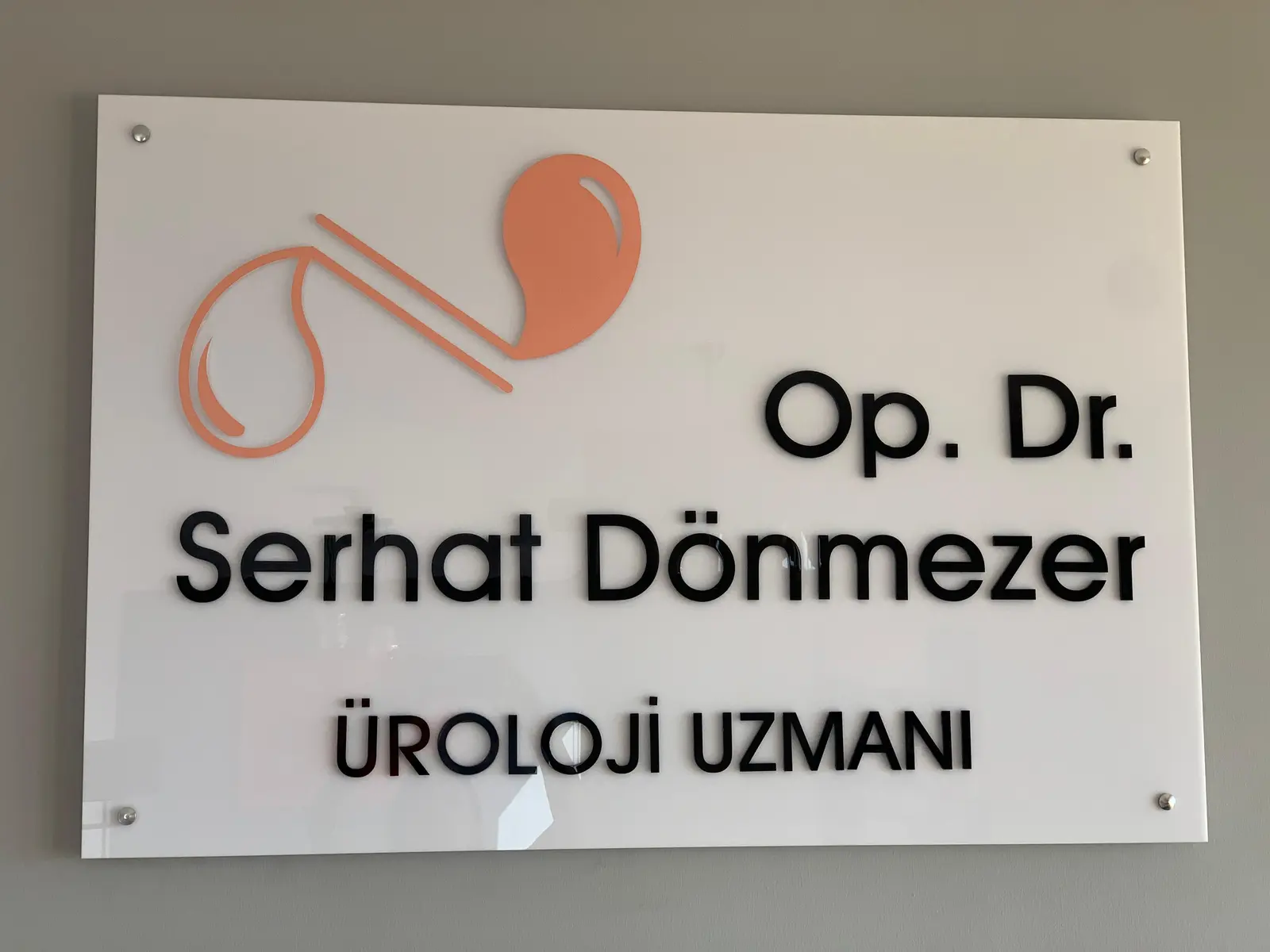 Op. Dr. Serhat Dönmezer Muayenehanesi