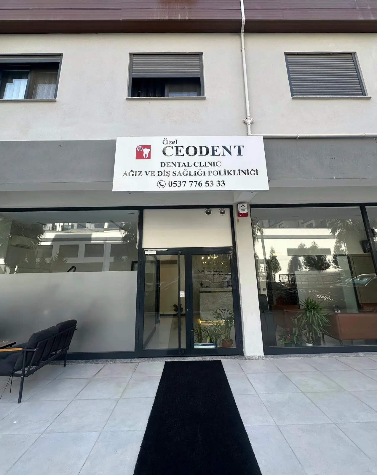 Özel Ceodent Dental Clınıc Ağız ve Diş Sağlığı Polikliniği