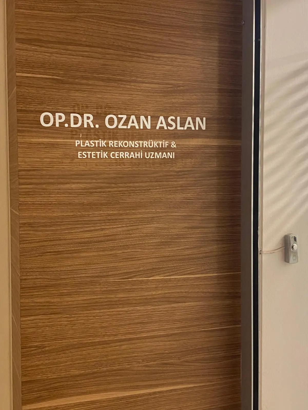Op. Dr. Ozan Aslan