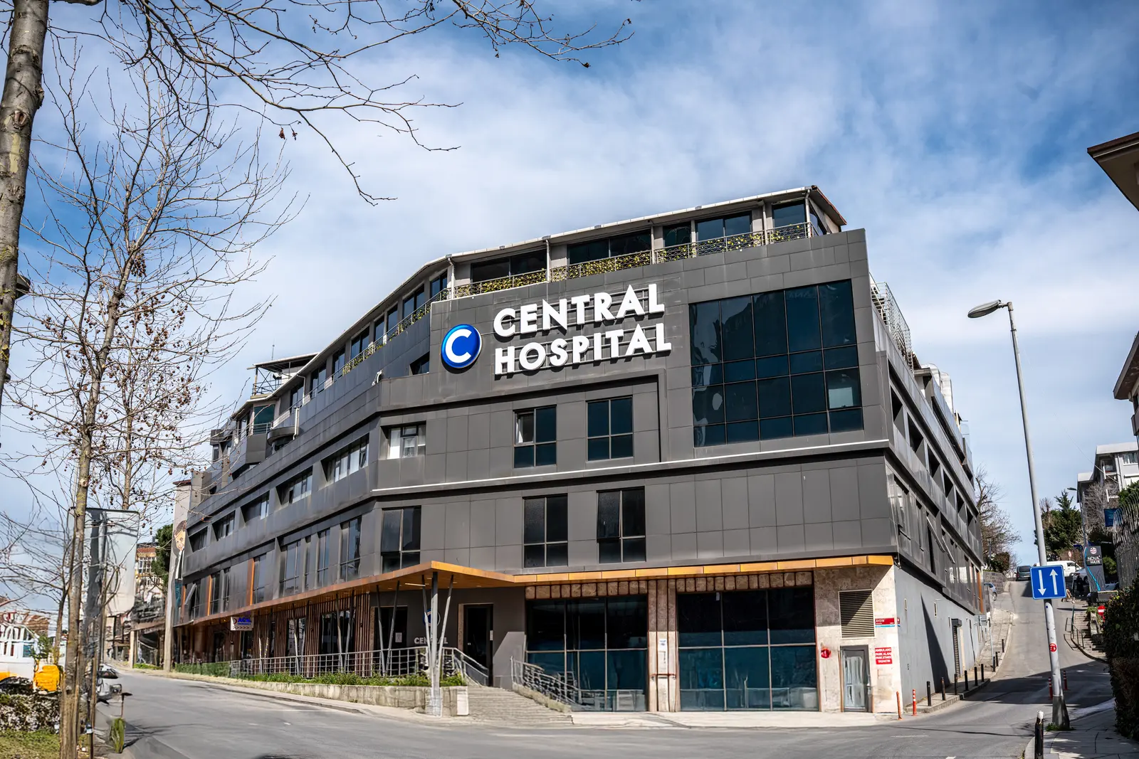 Central Hospital Etiler