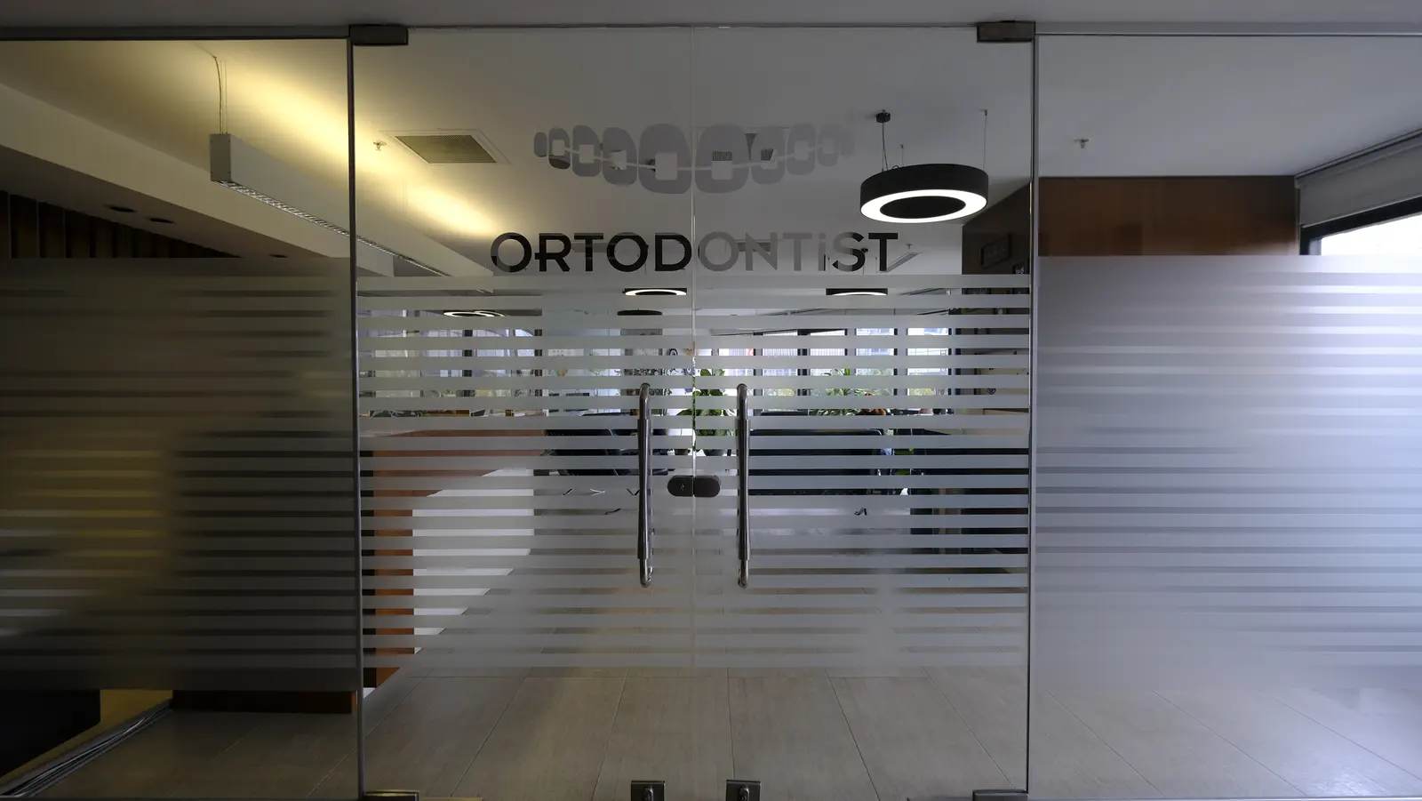 Özel Ortodontist Ağız ve Diş Sağlığı Polikliniği 3