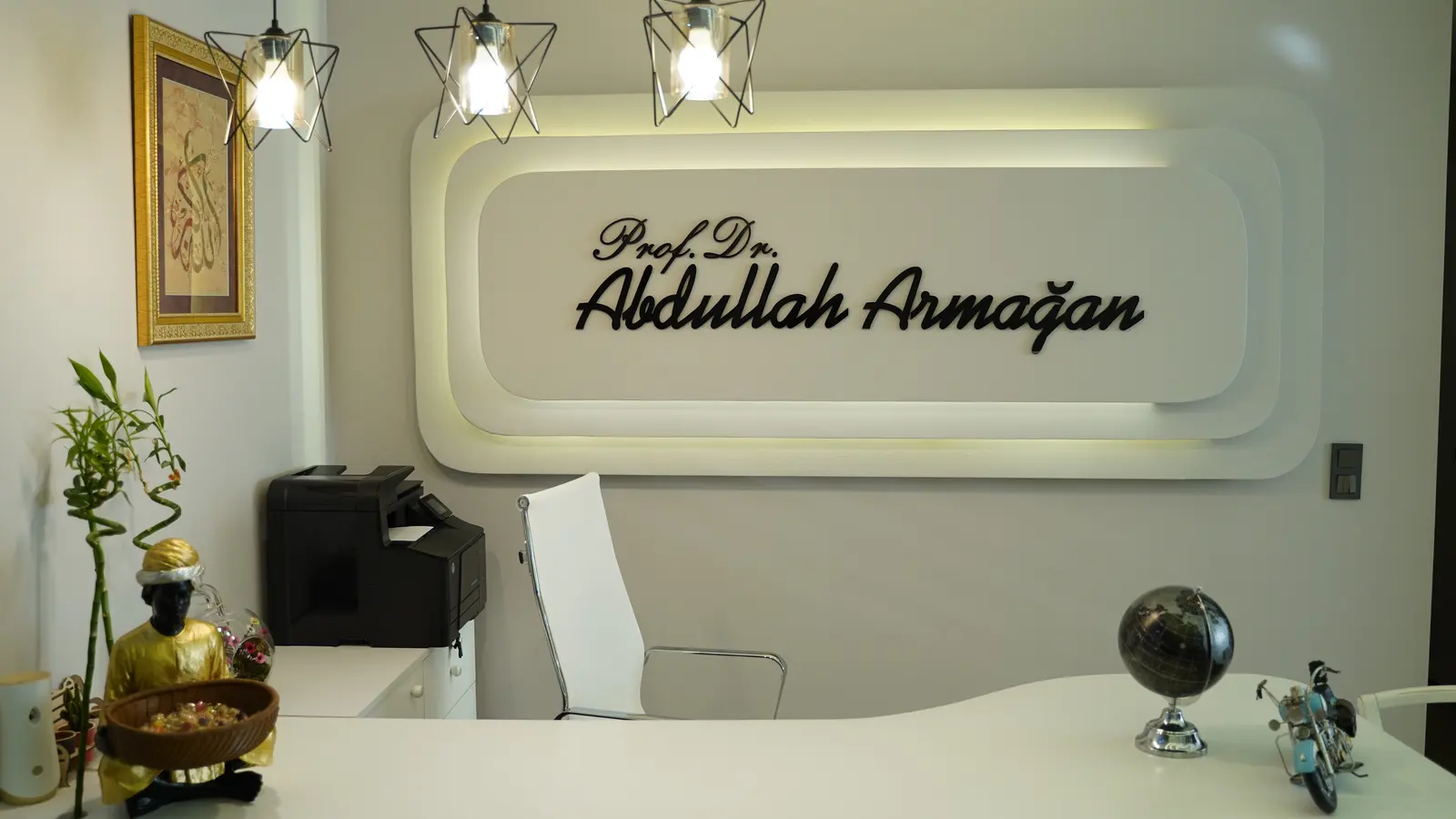 Prof. Dr. Abdullah Armağan Muayenehanesi