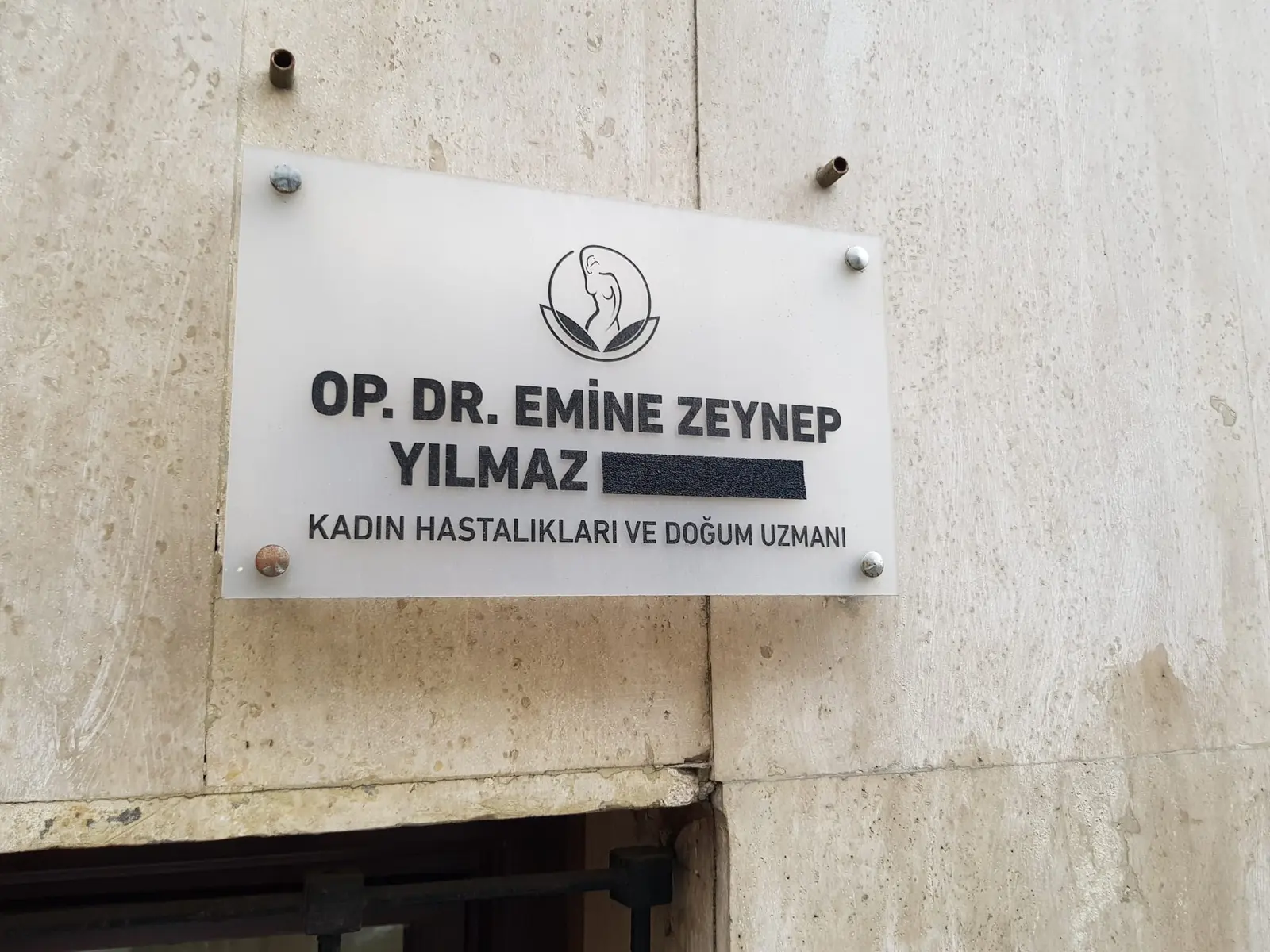 Op. Dr. Emine Zeynep Yılmaz Muayenehanesi