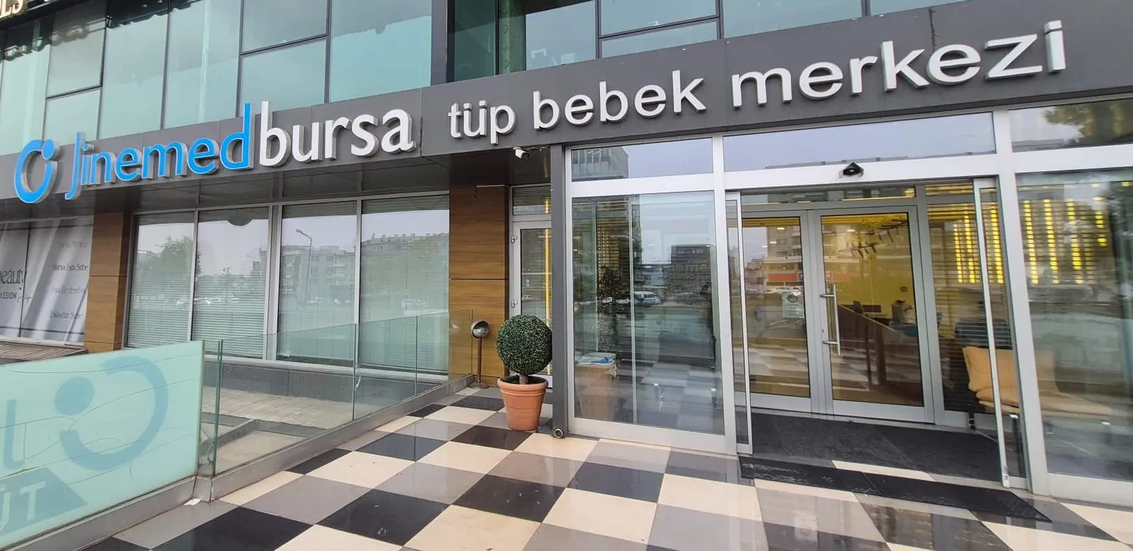 Özel Jinemed Bursa Tüp Bebek Merkezi