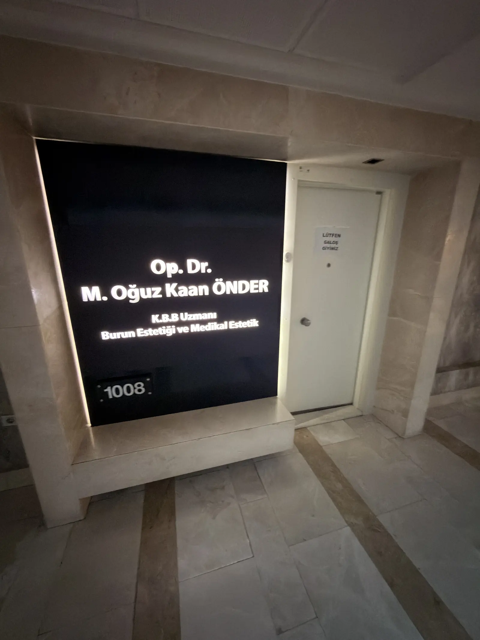Op. Dr. Oğuz Kaan Önder Kliniği