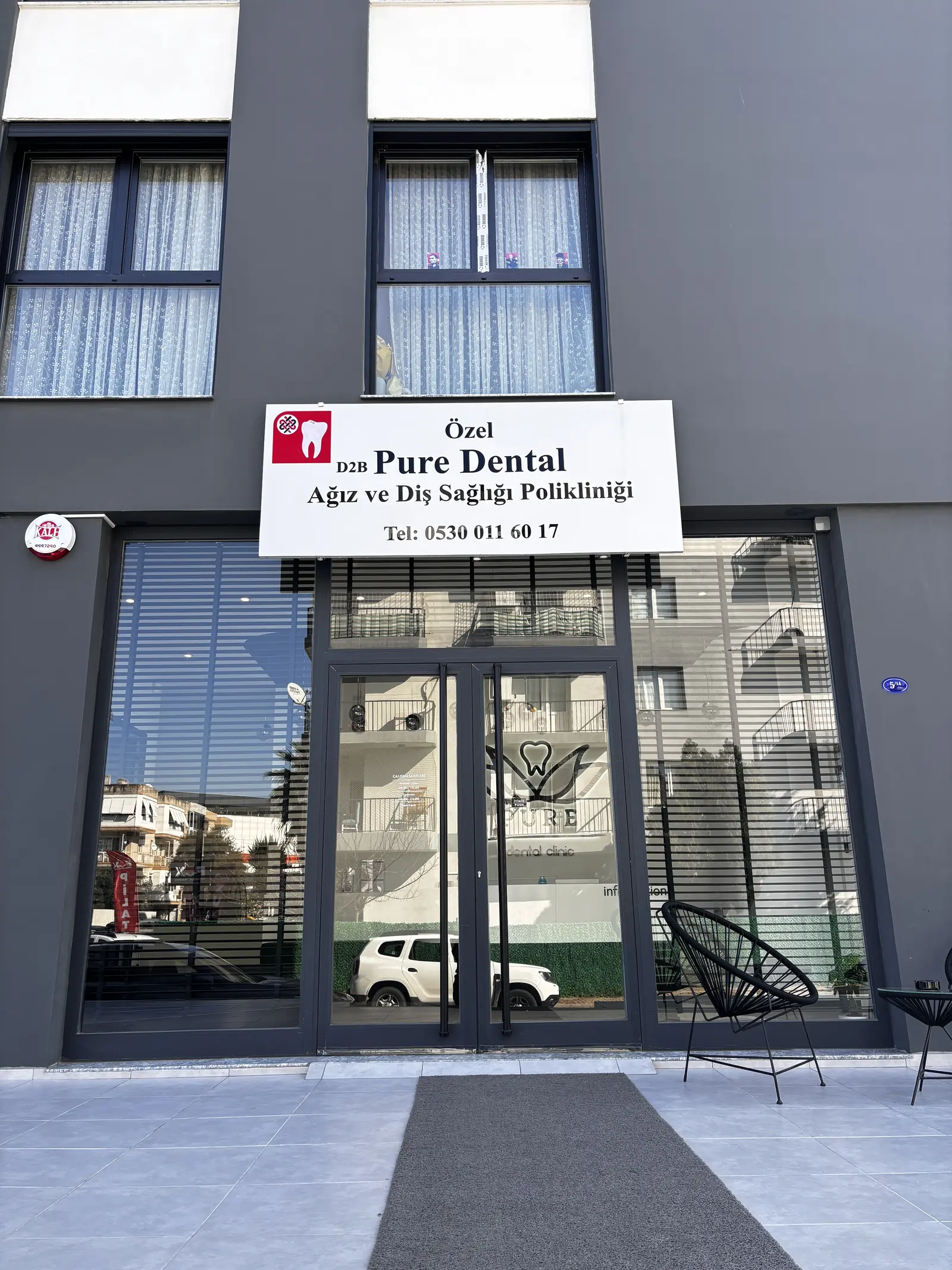 Pure Dental İzmir
