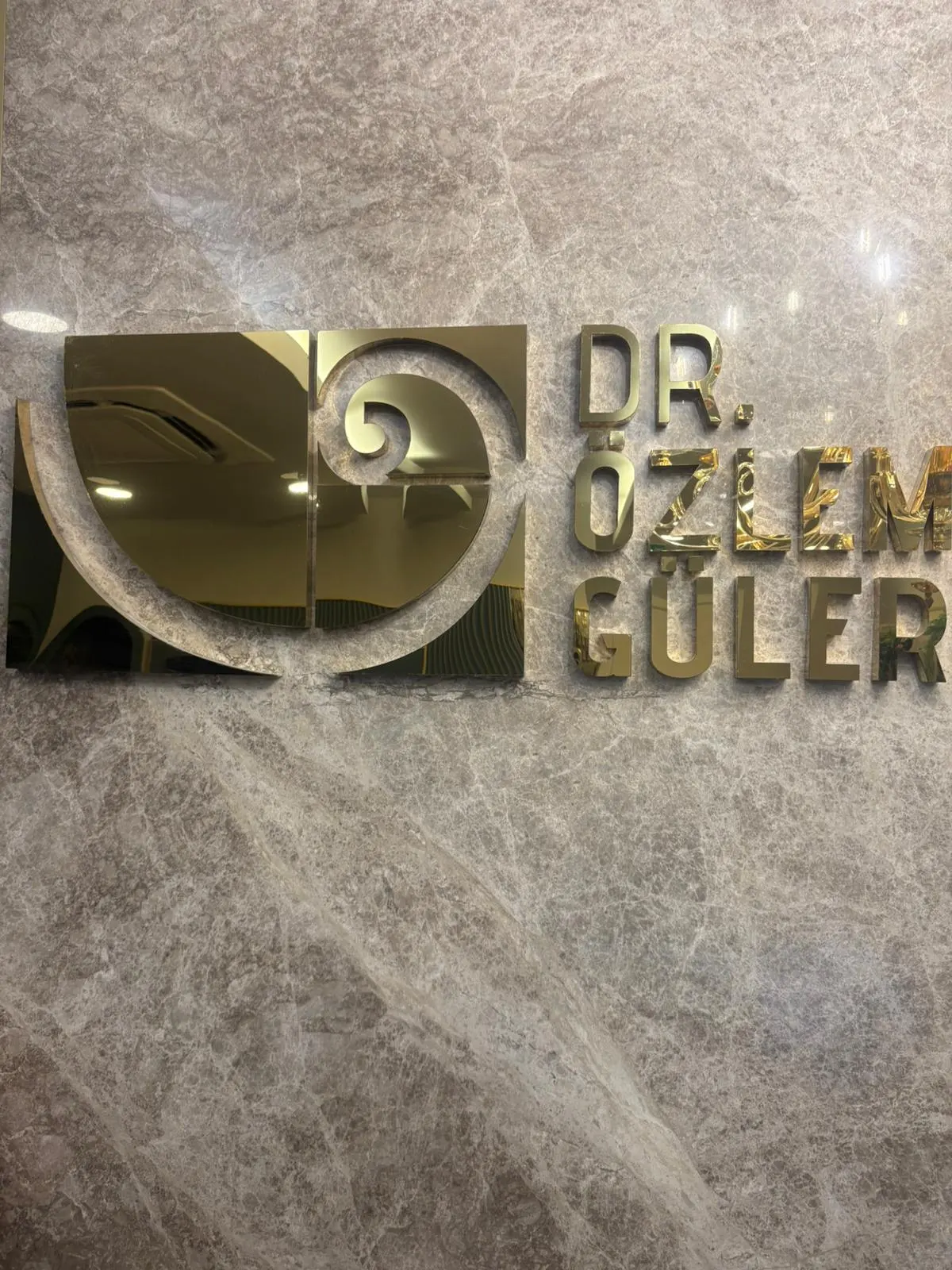 Dr. Özlem Güler Muayenehanesi