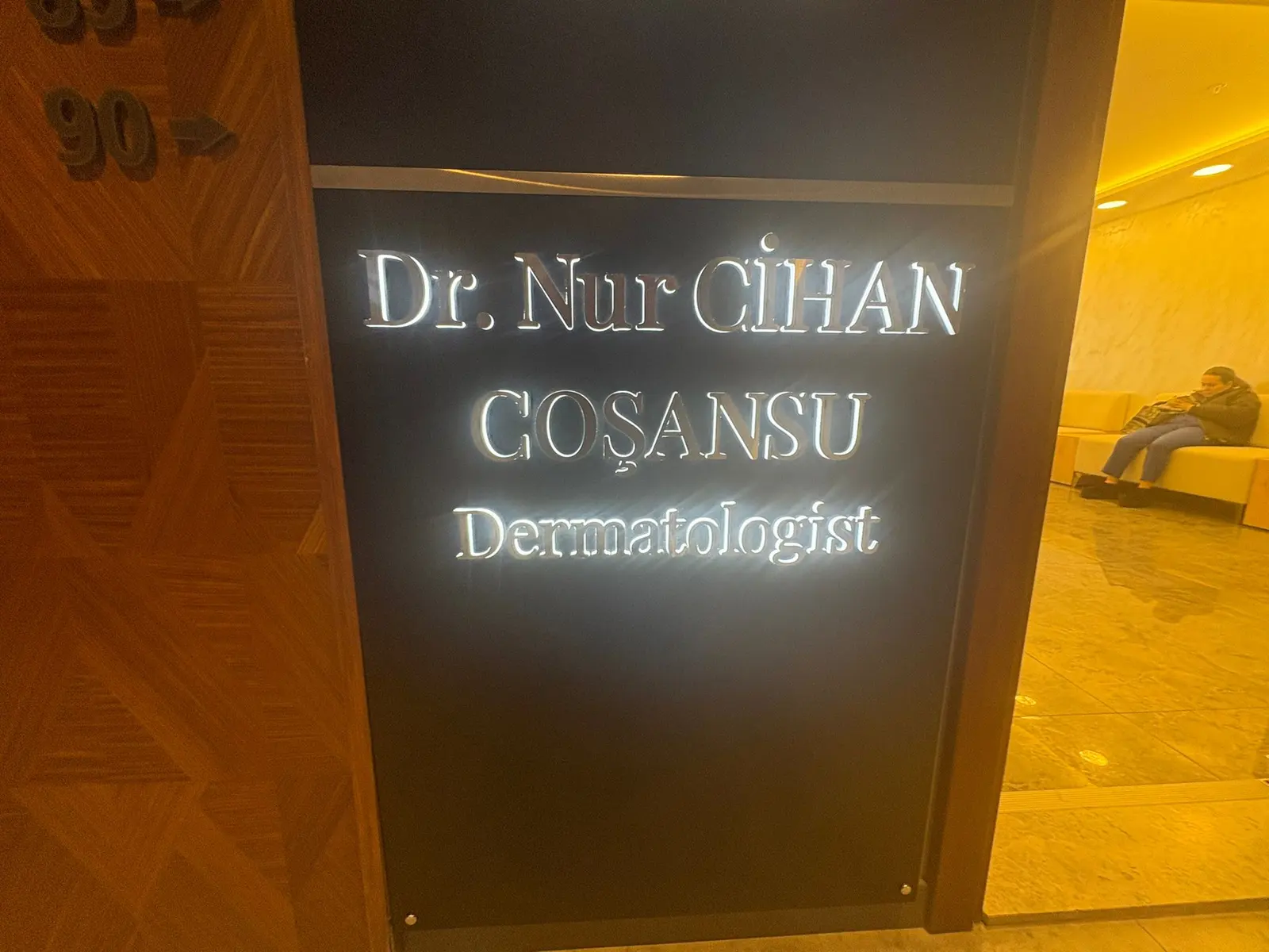 Doç. Dr. Nur Cihan Coşansu
