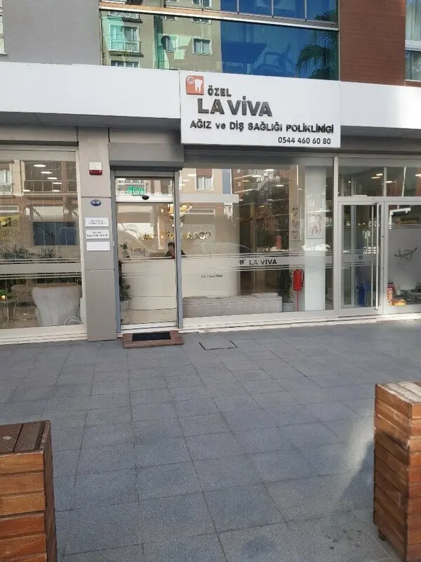 Özel La Viva Ağız ve Diş Sağlığı Polikliniği