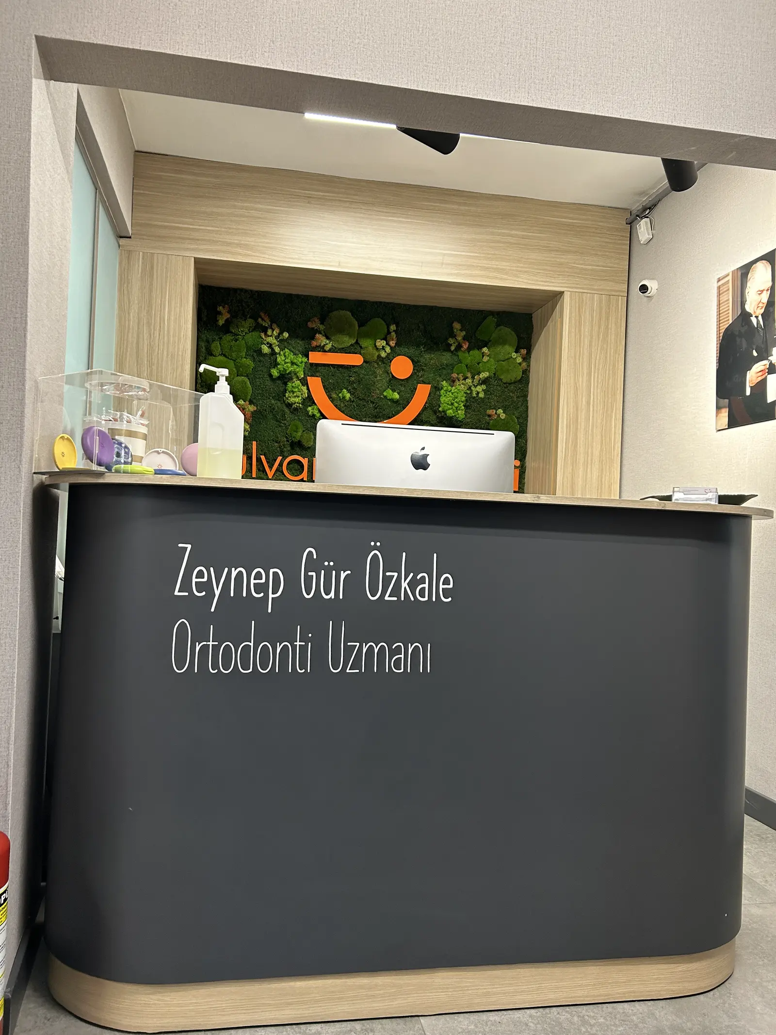 Ortodonti Uzmanı Zeynep Gür Özkale