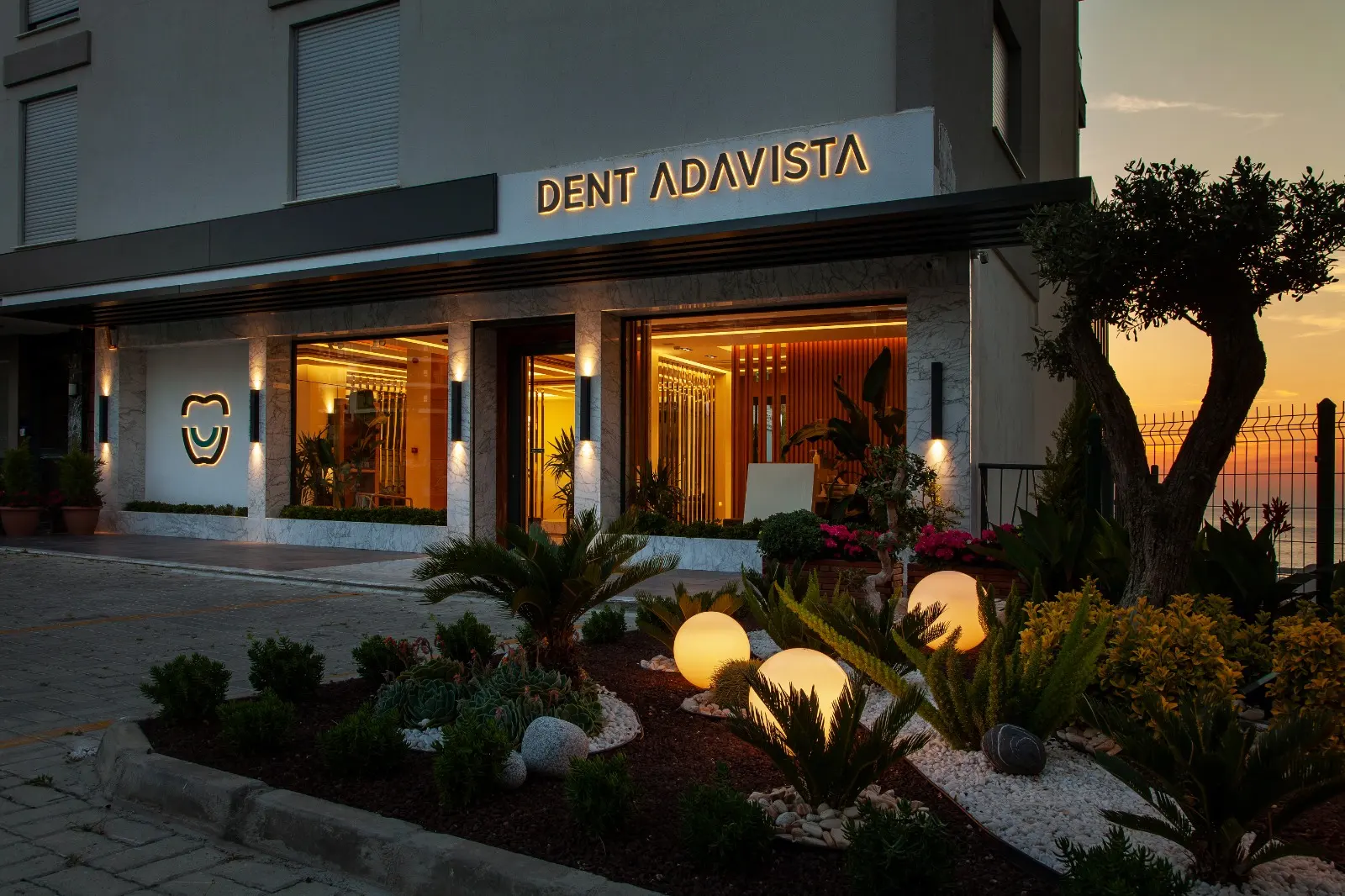 Özel Dent Adavista Ağız ve Diş Sağlığı Polikliniği