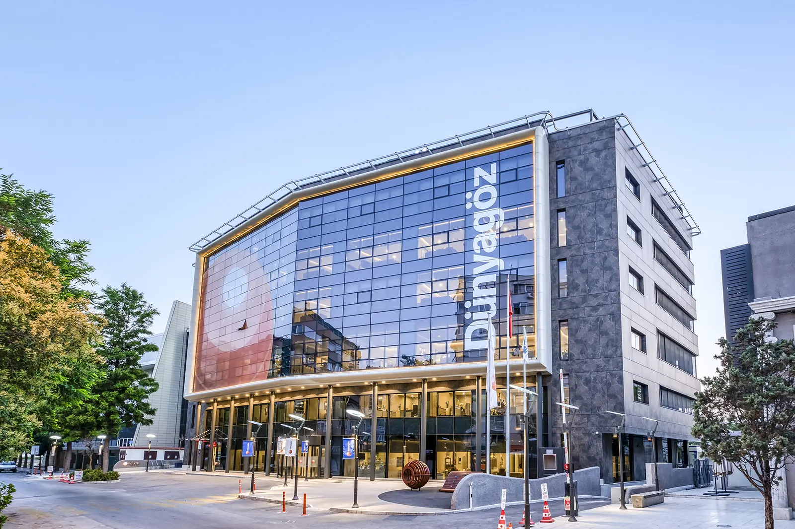 Özel Dünya Göz Hastanesi İzmir