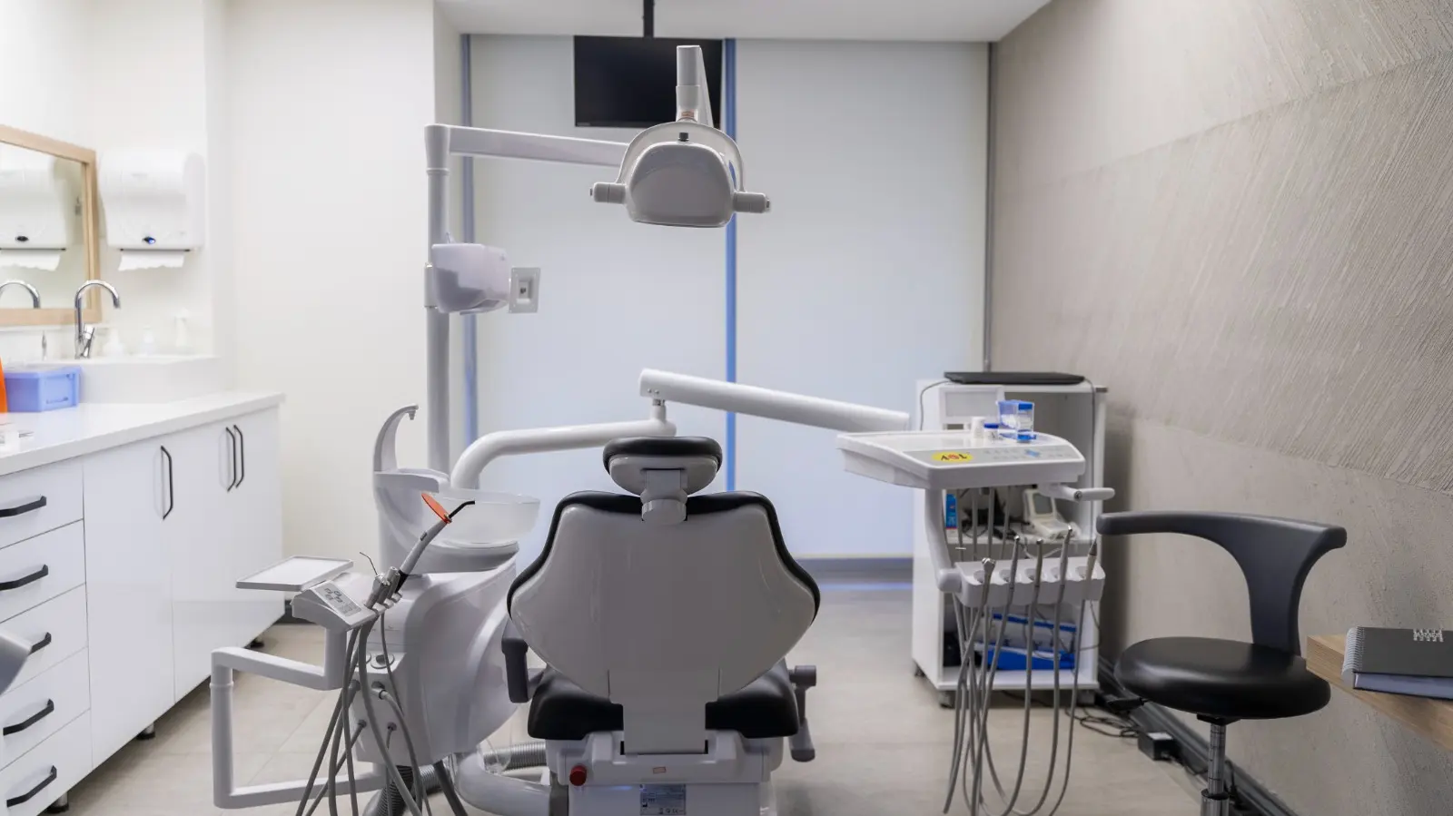 OZAK DENTAL CLINIC