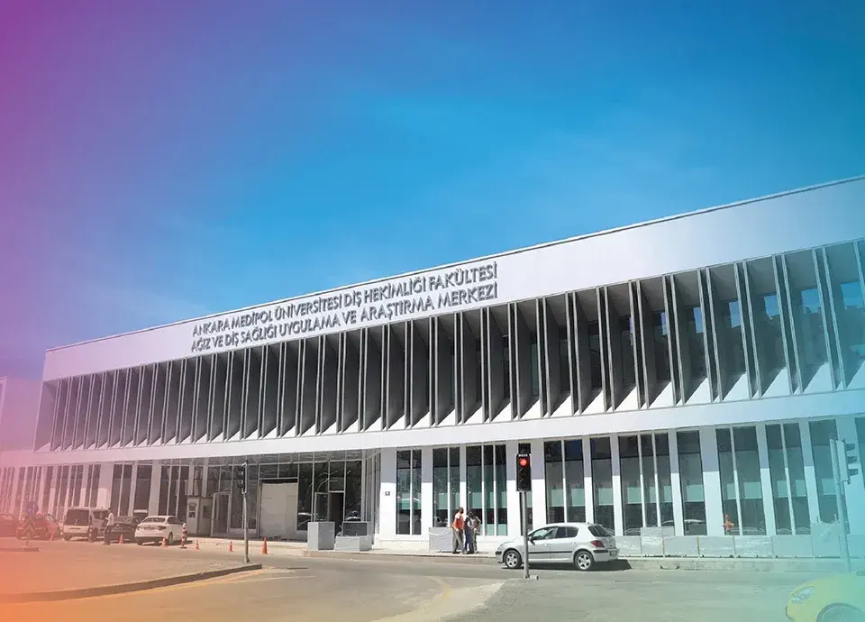 Medipol Üniversitesi Ağız ve Diş Sağlığı Uygulama ve Araştırma Merkezi