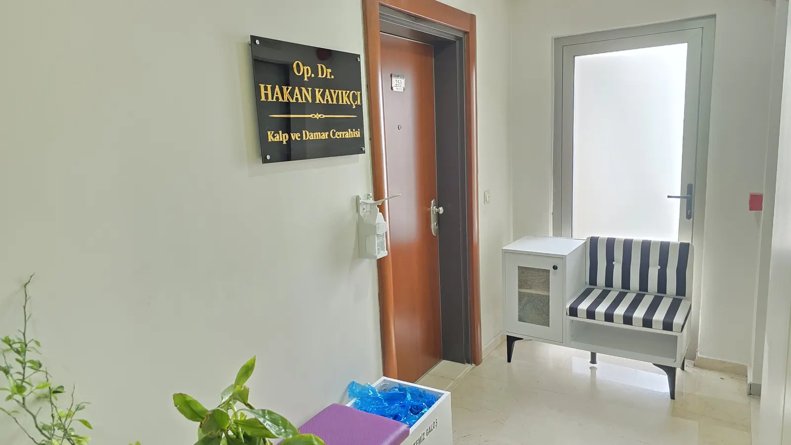 Op. Dr. Hakan Kayıkçı Muayenehanesi