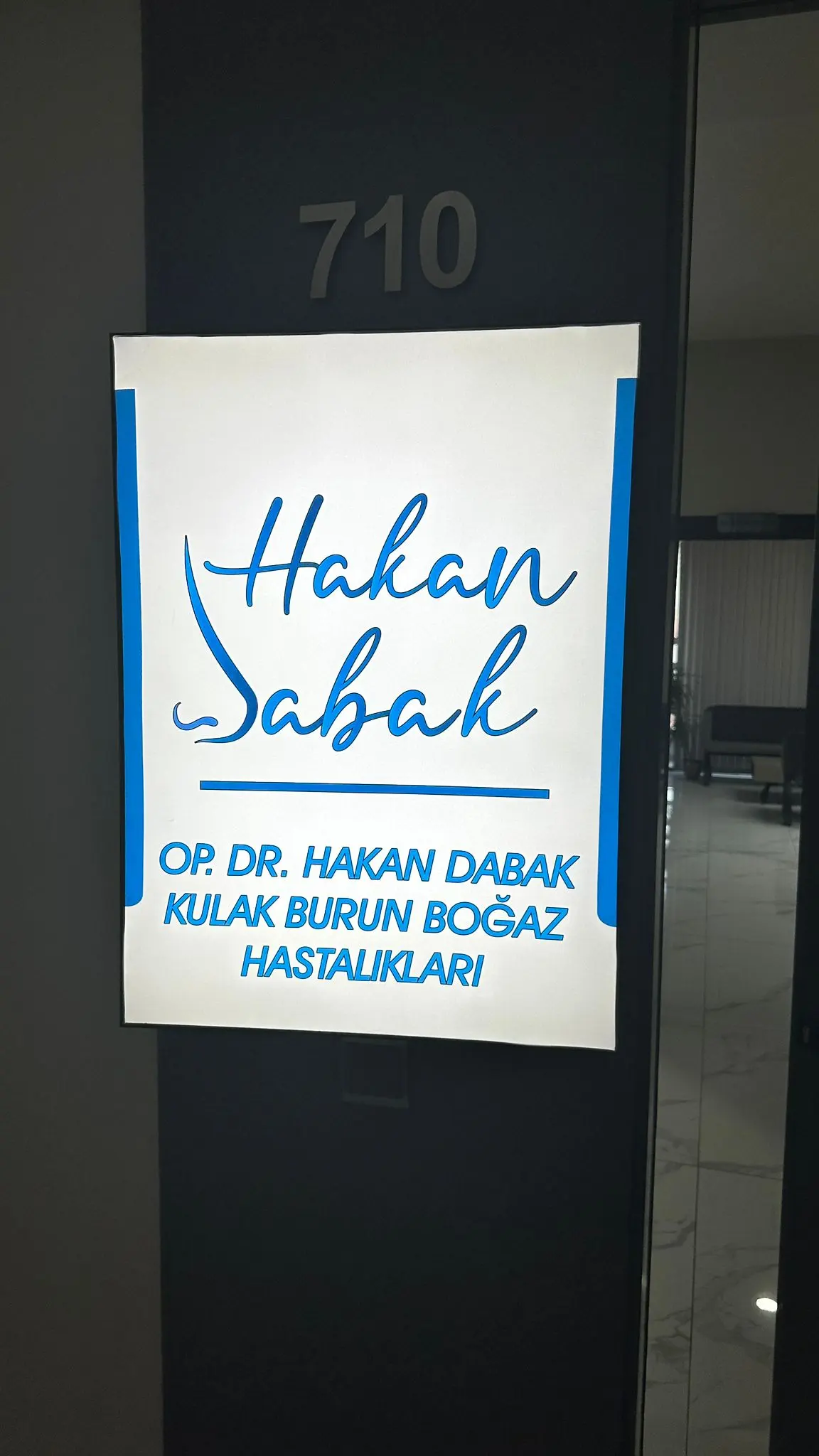 Op. Dr. Hakan Dabak Muayenehanesi