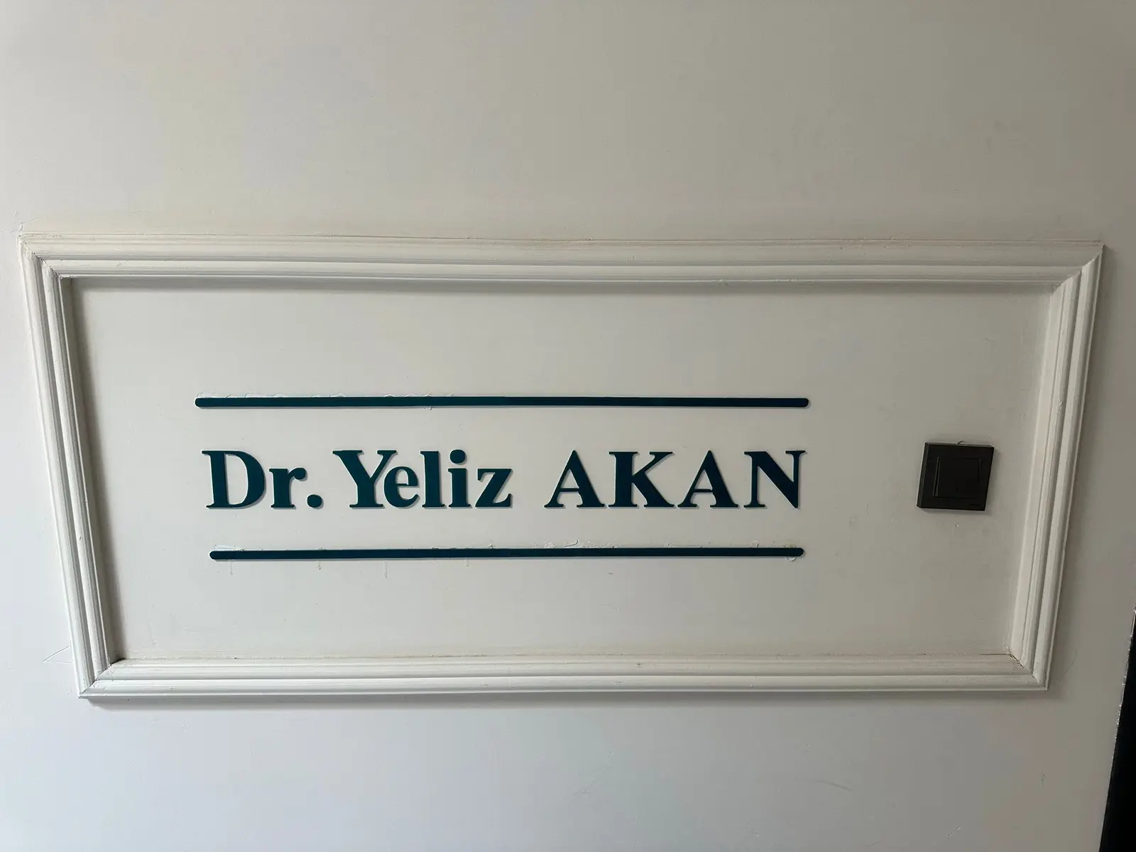 Dr. Yeliz Akan Muayenehanesi