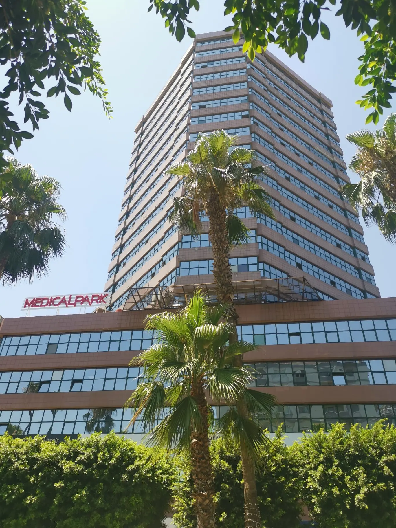 Özel Medicalpark Adana Hastanesi