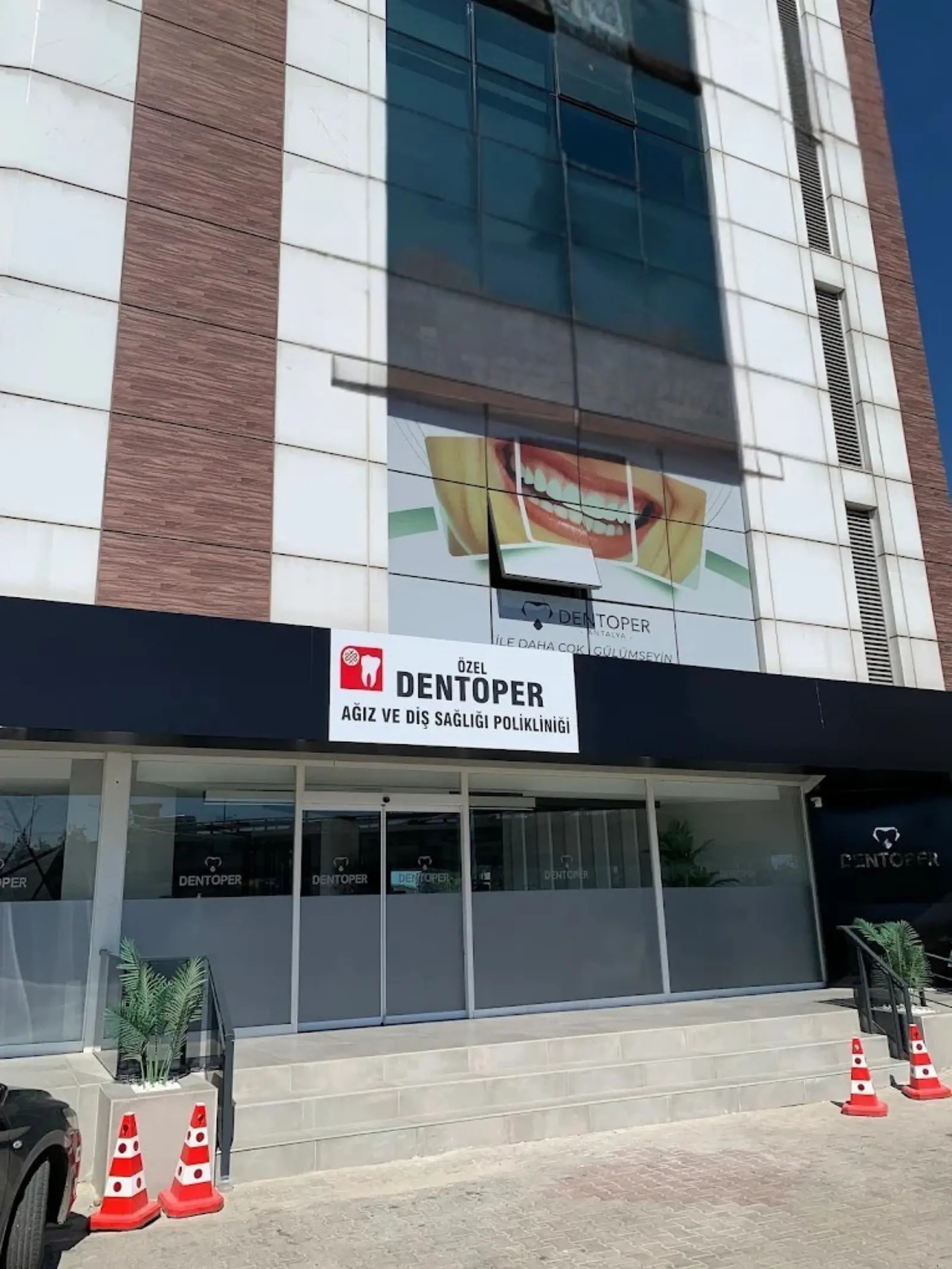 Dentoper Antalya Diş Kliniği