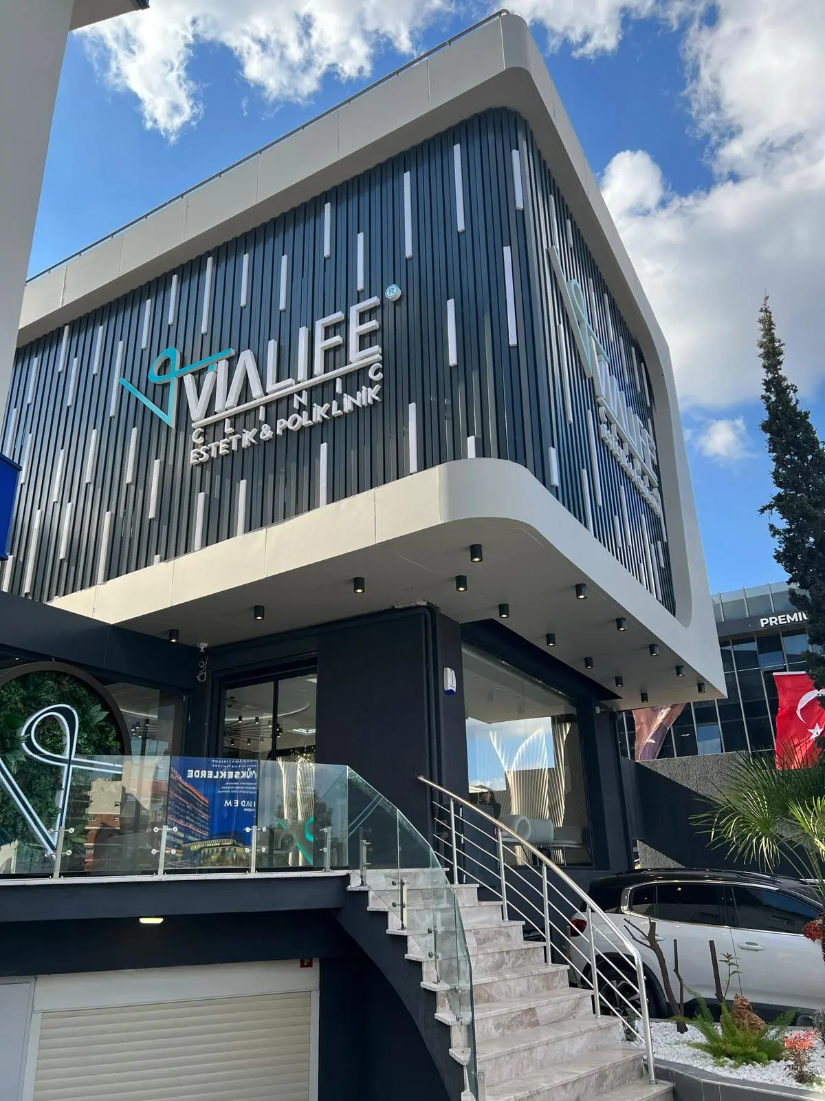 Vialife Clinic