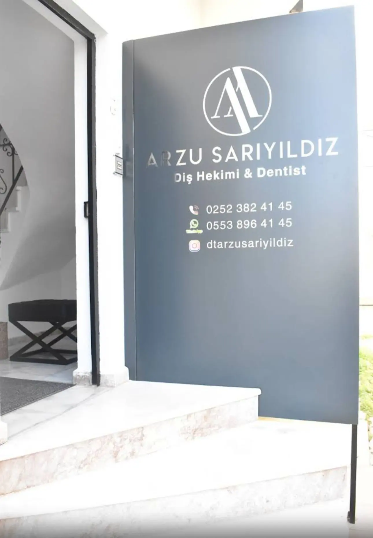 Diş Hekimi Arzu Sarıyıldız Muayenehanesi
