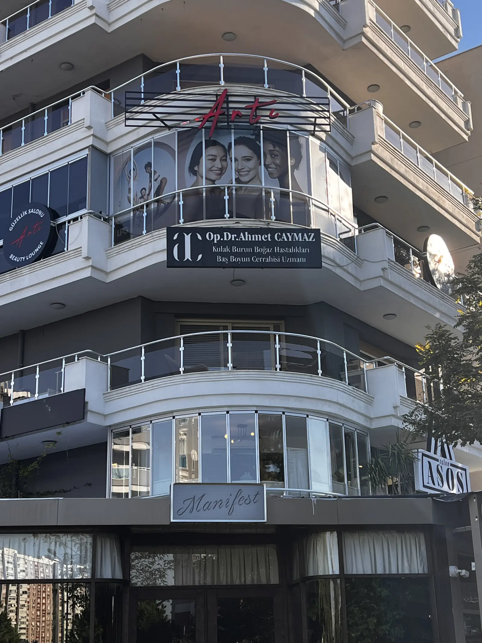 Op Dr Ahmet Caymaz Muayenehanesi