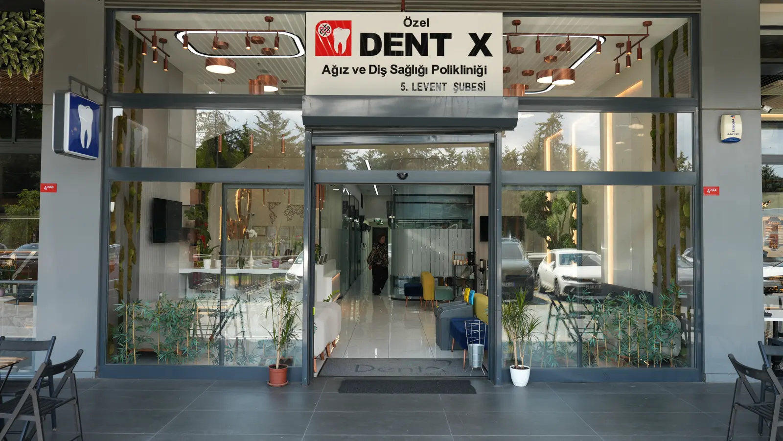 Özel Dent X Ağız ve Diş Sağlığı Polikliniği 5.Levent Şubesi