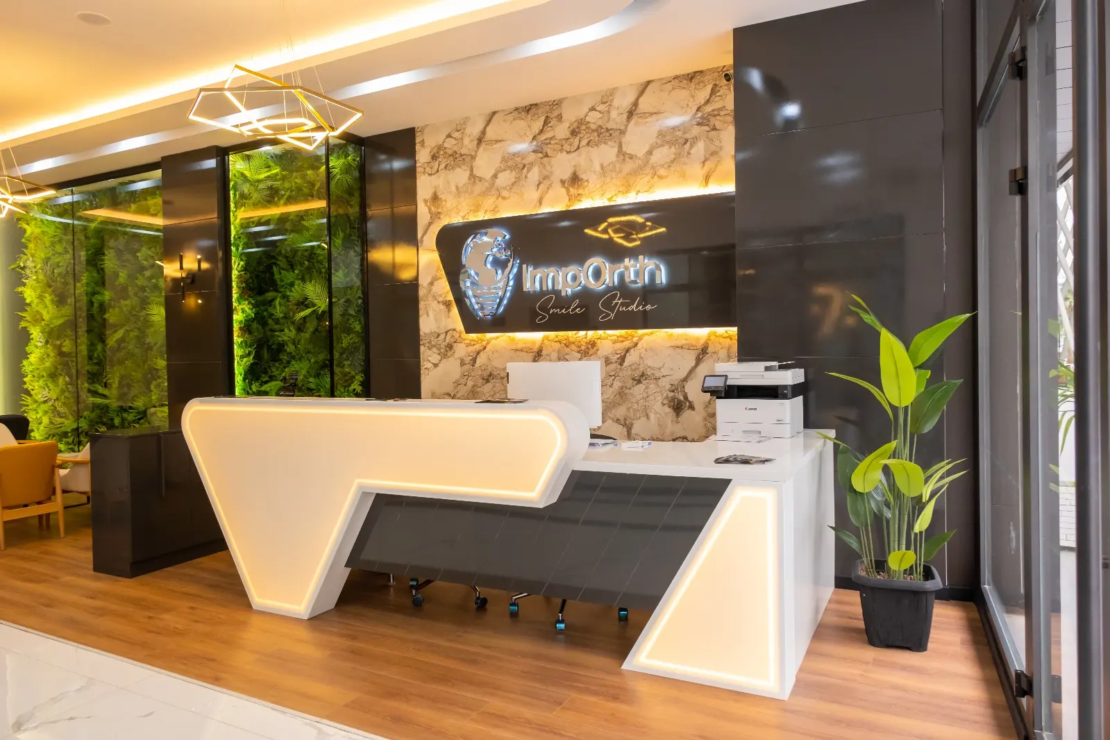 Özel İmporth Smile Studio Ağız ve Diş Sağlığı Polikliniği