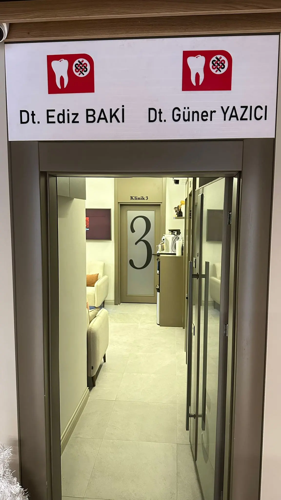 Diş Hekimi Ediz Baki