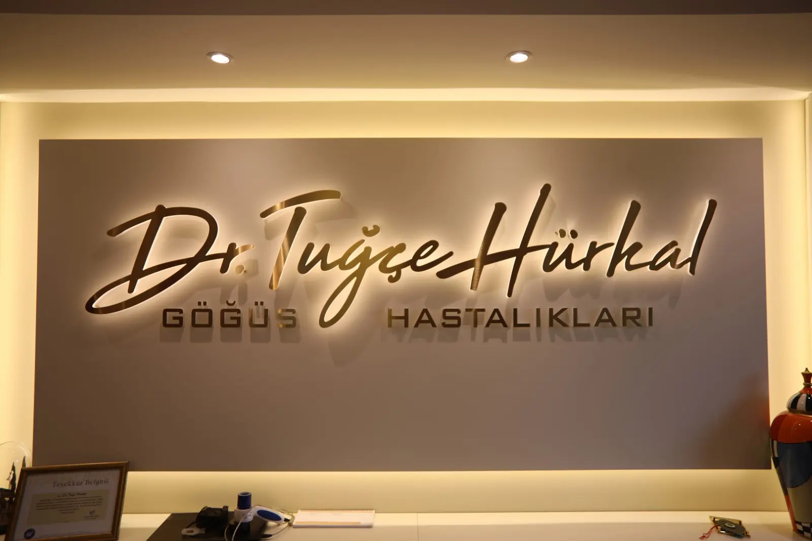 Dr. Tuğçe Hürkal logo