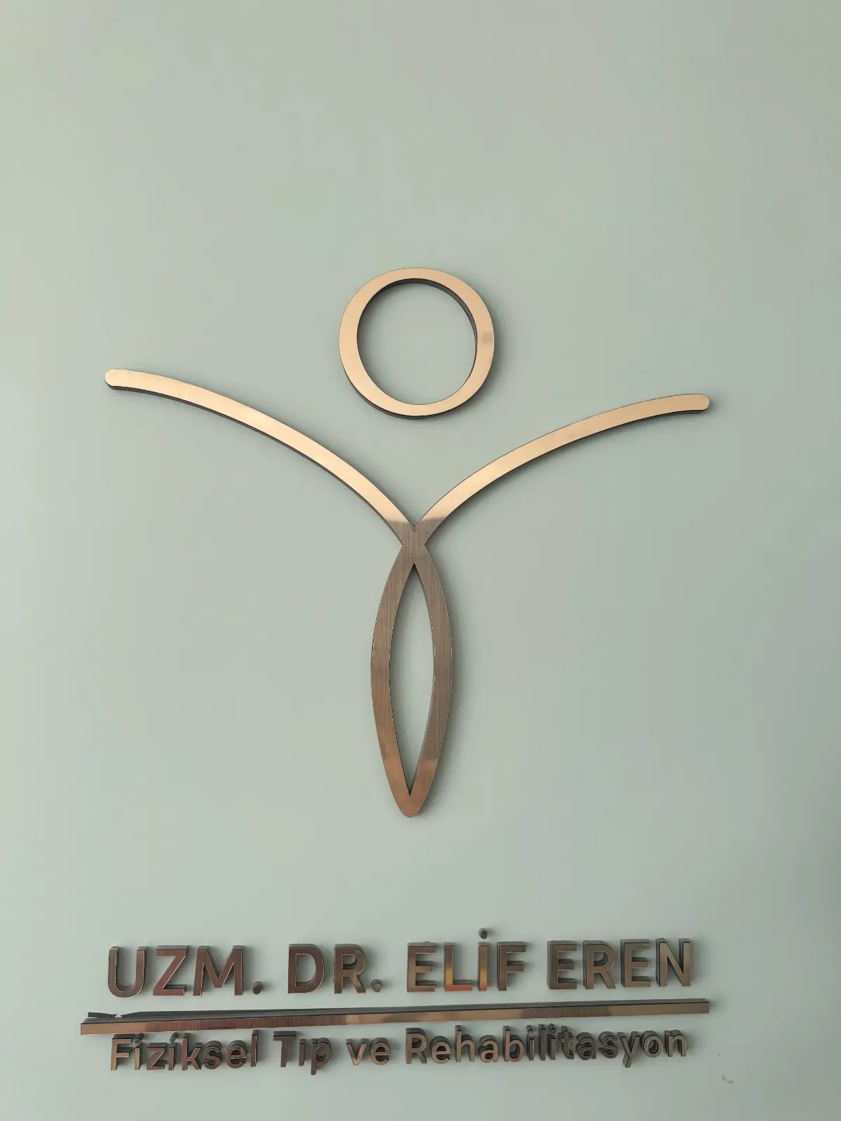 Uzm. Dr. Elif Eren Muayenehanesi logo