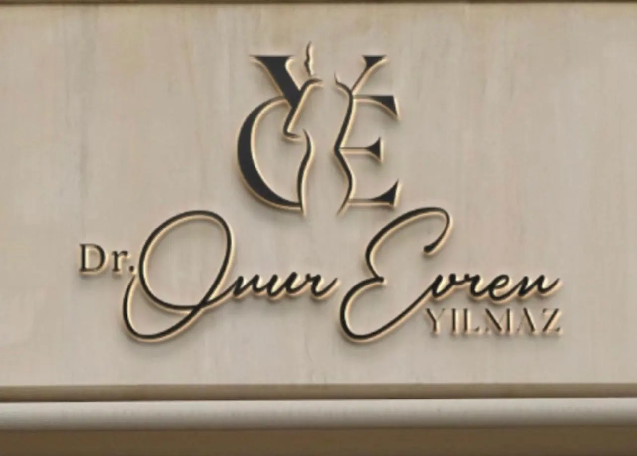 Op. Dr. Onur Evren Yılmaz logo