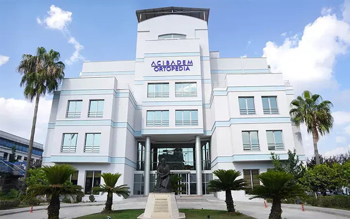 Acıbadem Adana Ortopedia Hastanesi logo