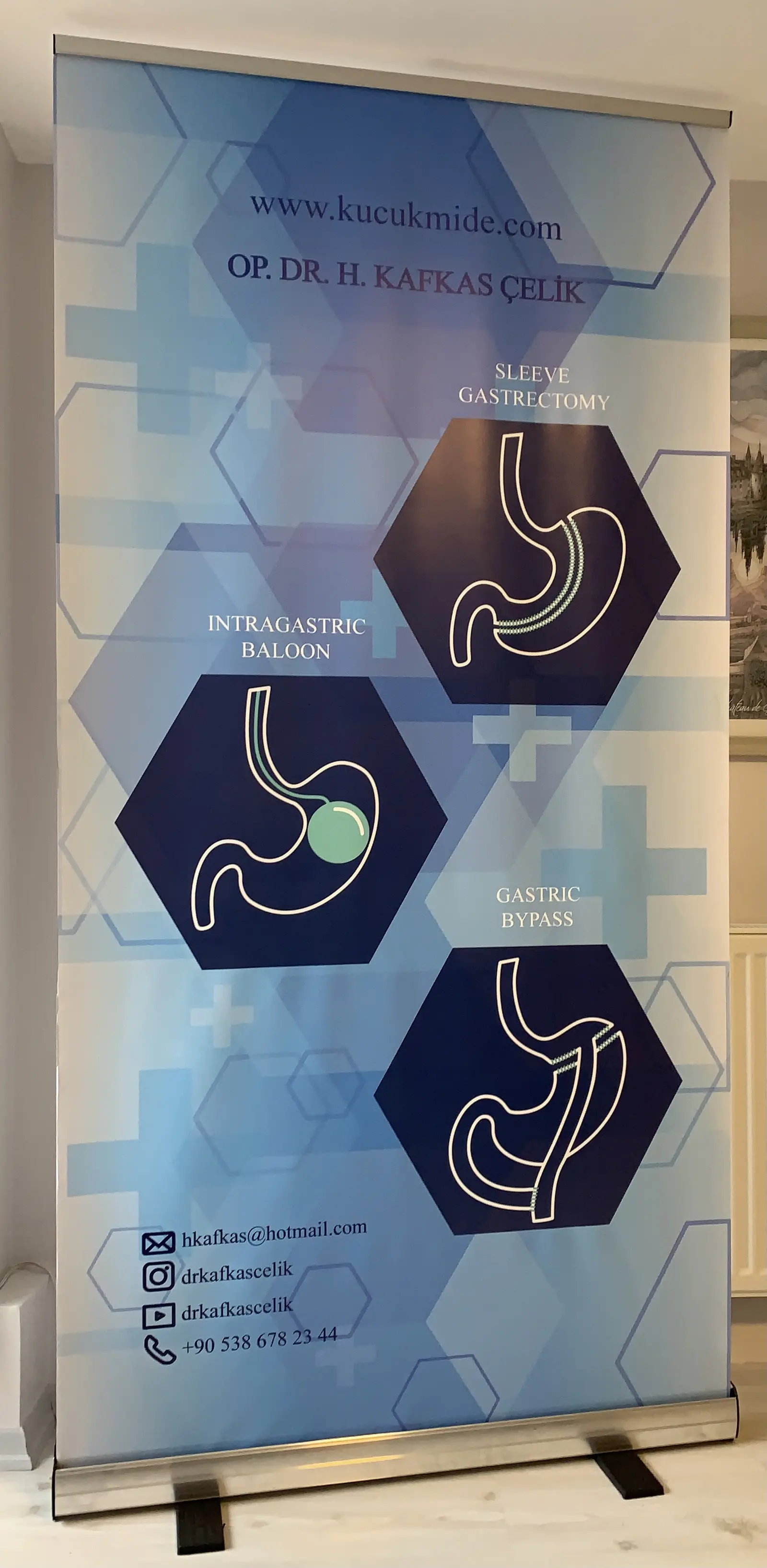 Op. Dr. Kafkas Çelik İstanbul logo