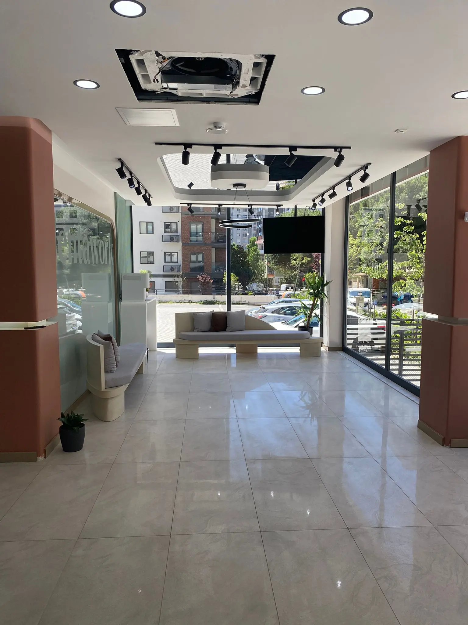 Dentawork Ağız ve Diş Sağlığı Polikliniği